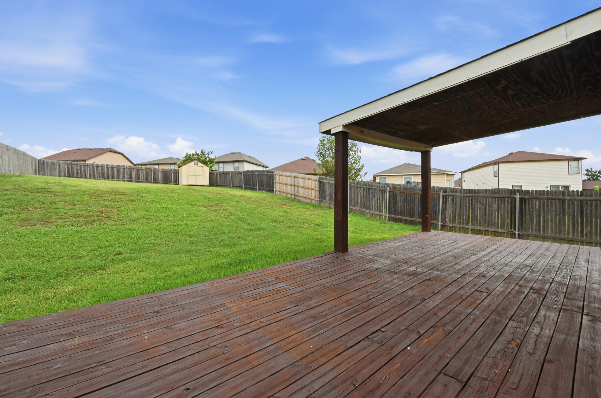 181 Cushman Dr Property Photo 25