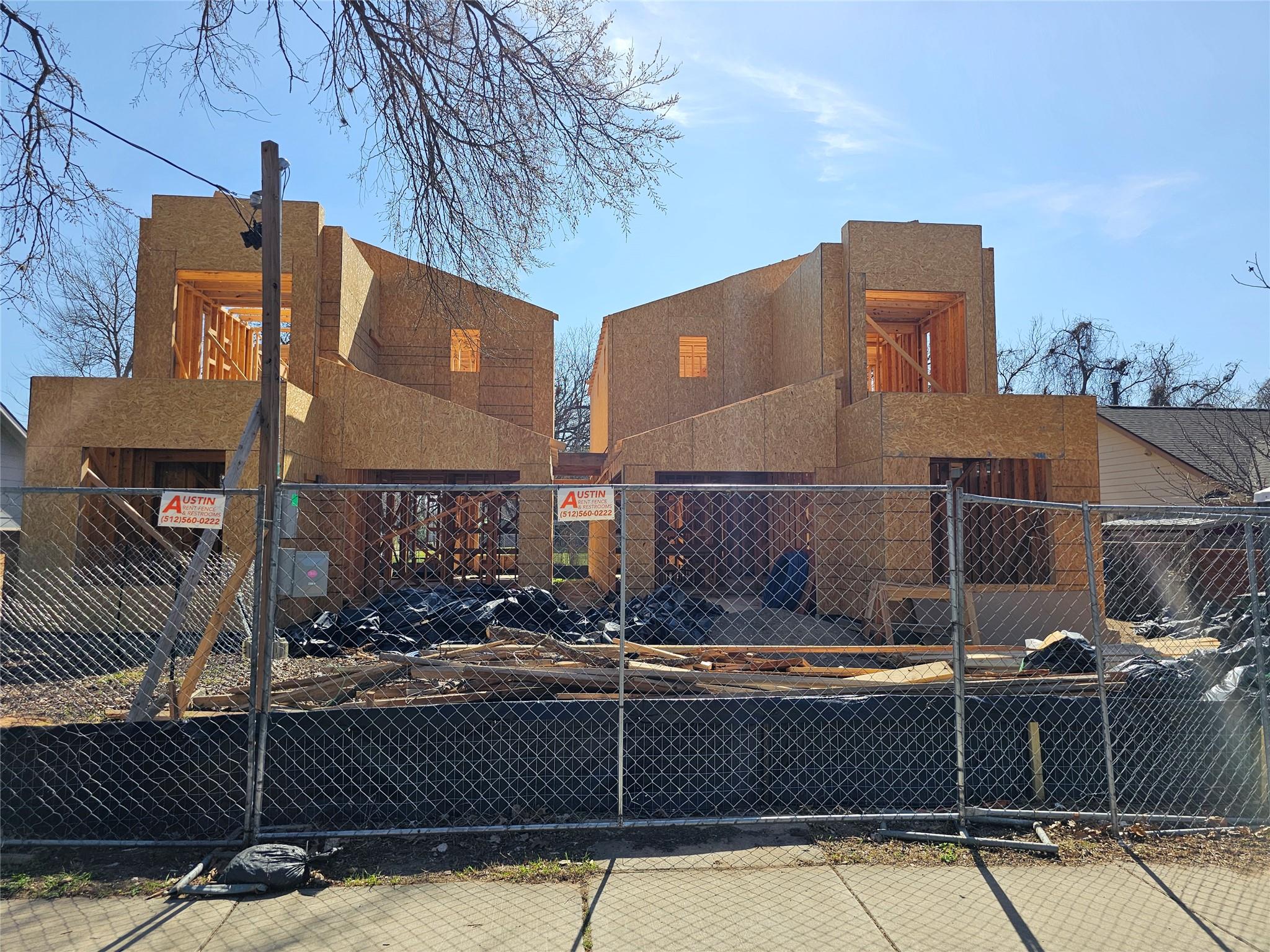 3309 Goodwin Ave #b Property Photo 2