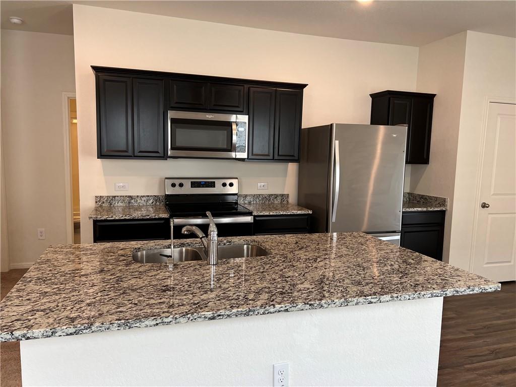 337 Wonderful Life Way Property Photo 5