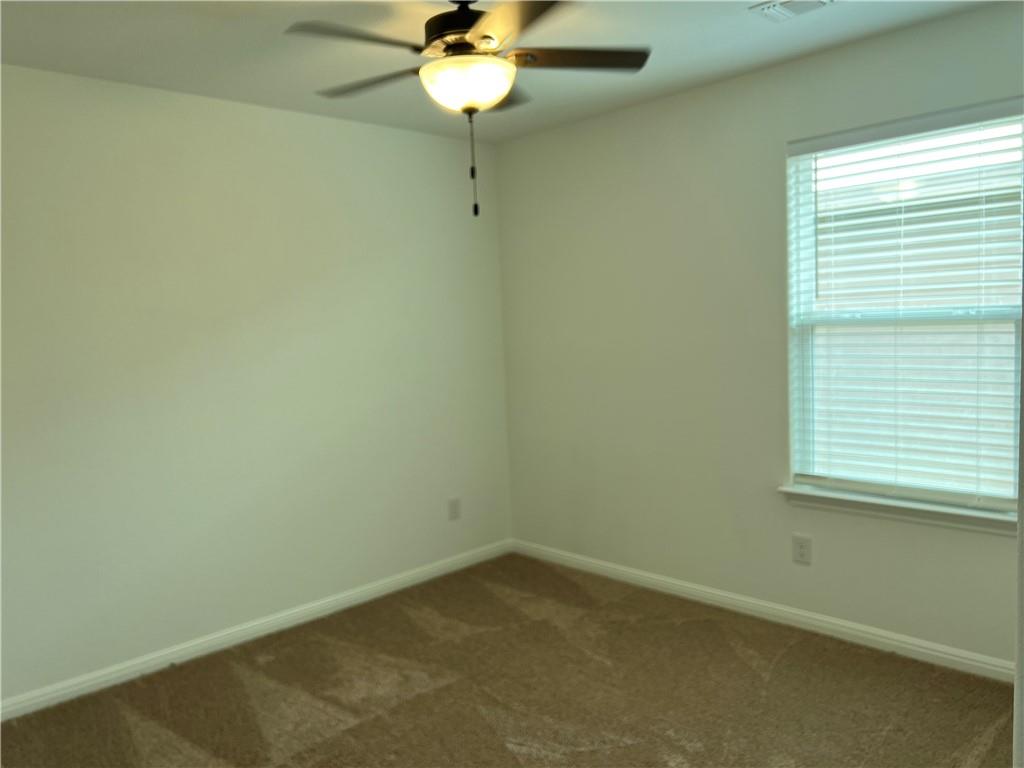 337 Wonderful Life Way Property Photo 10