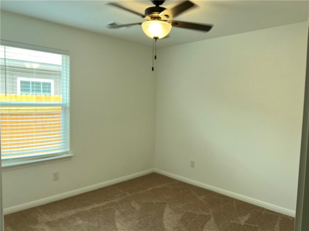 337 Wonderful Life Way Property Photo 11