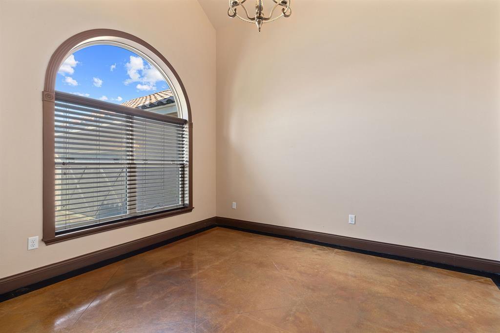 3 Woodland Loop Property Photo 23