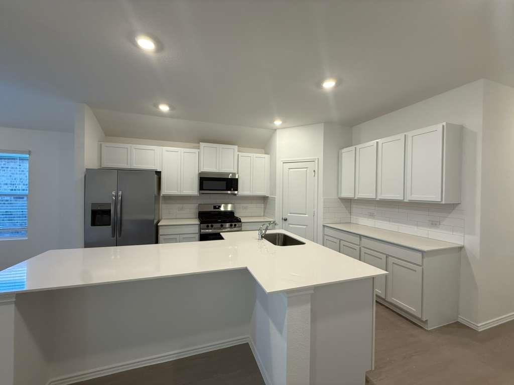 545 Sormonne Loop Property Photo 16