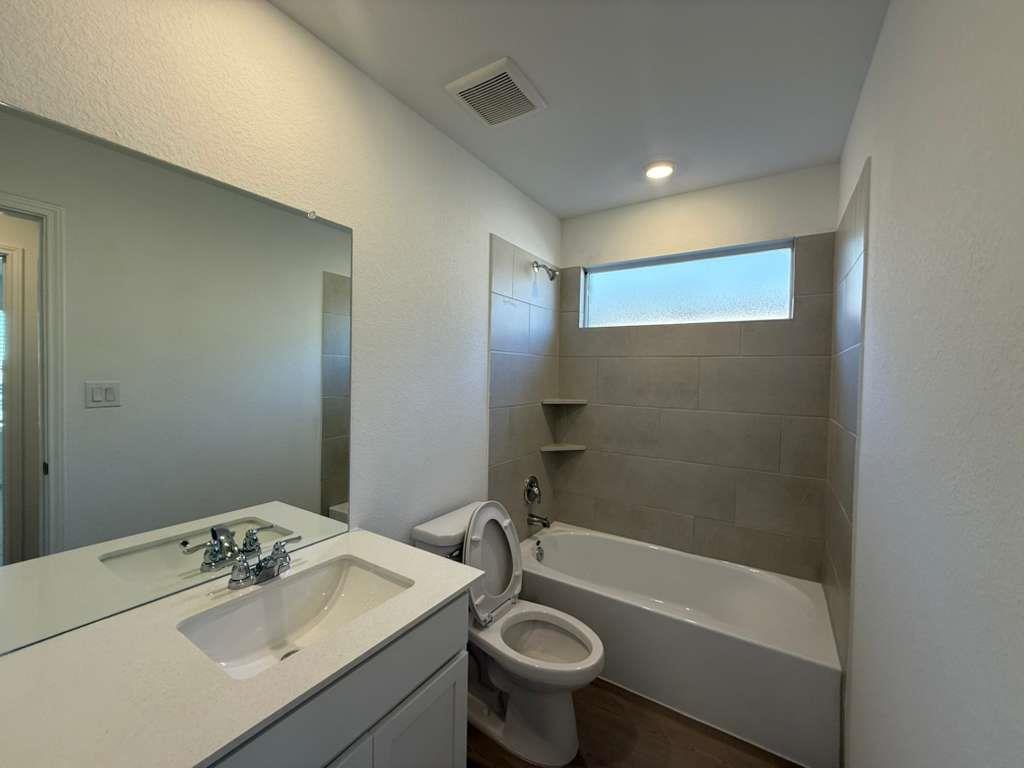 545 Sormonne Loop Property Photo 31