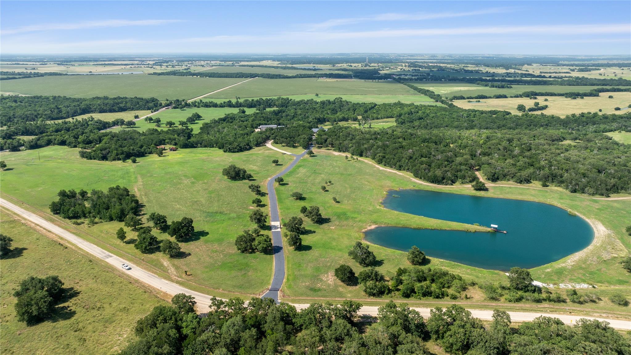 19102 Post Oak Rd Property Photo 4