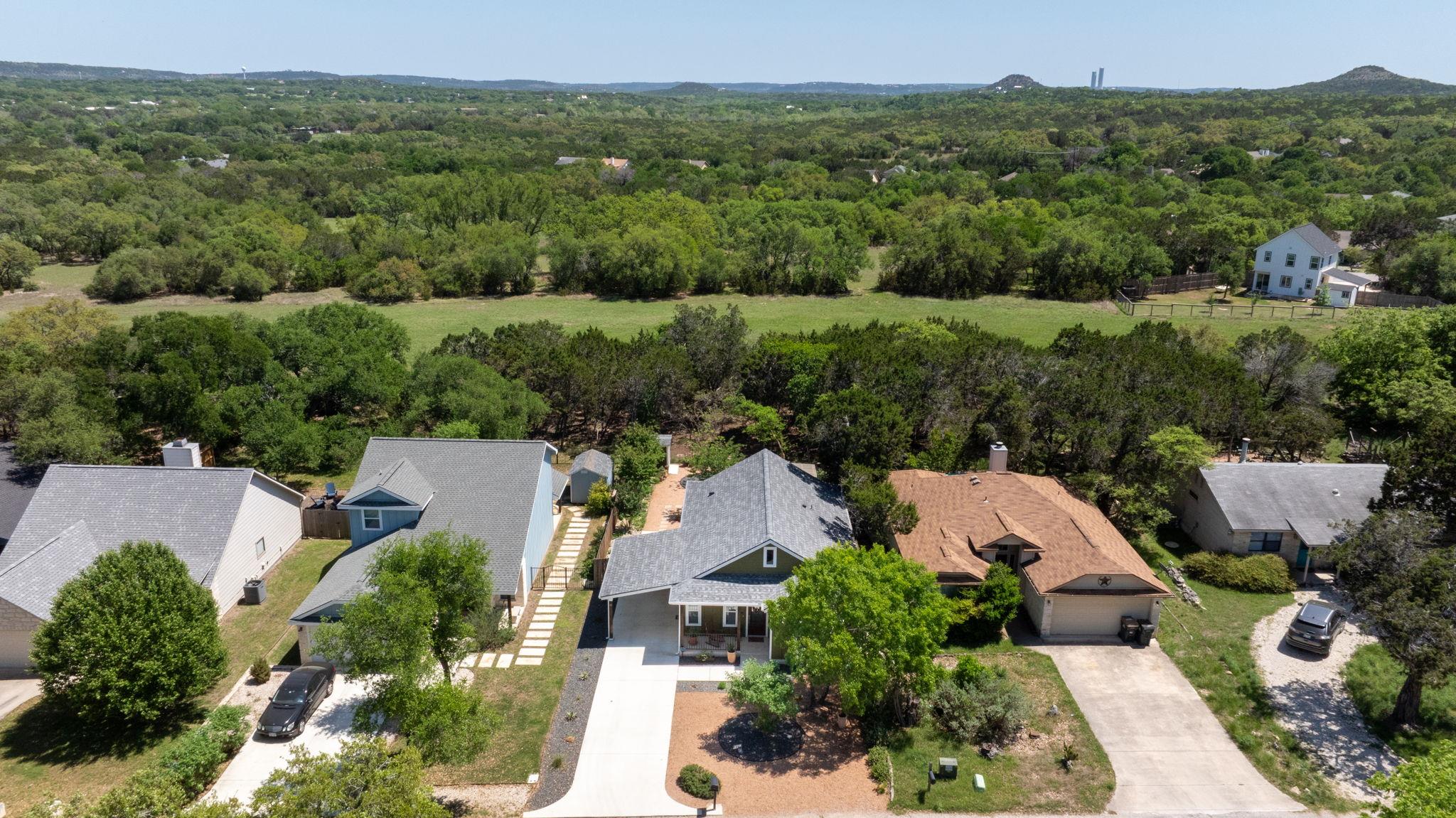 45 Woodacre Dr Property Photo 5