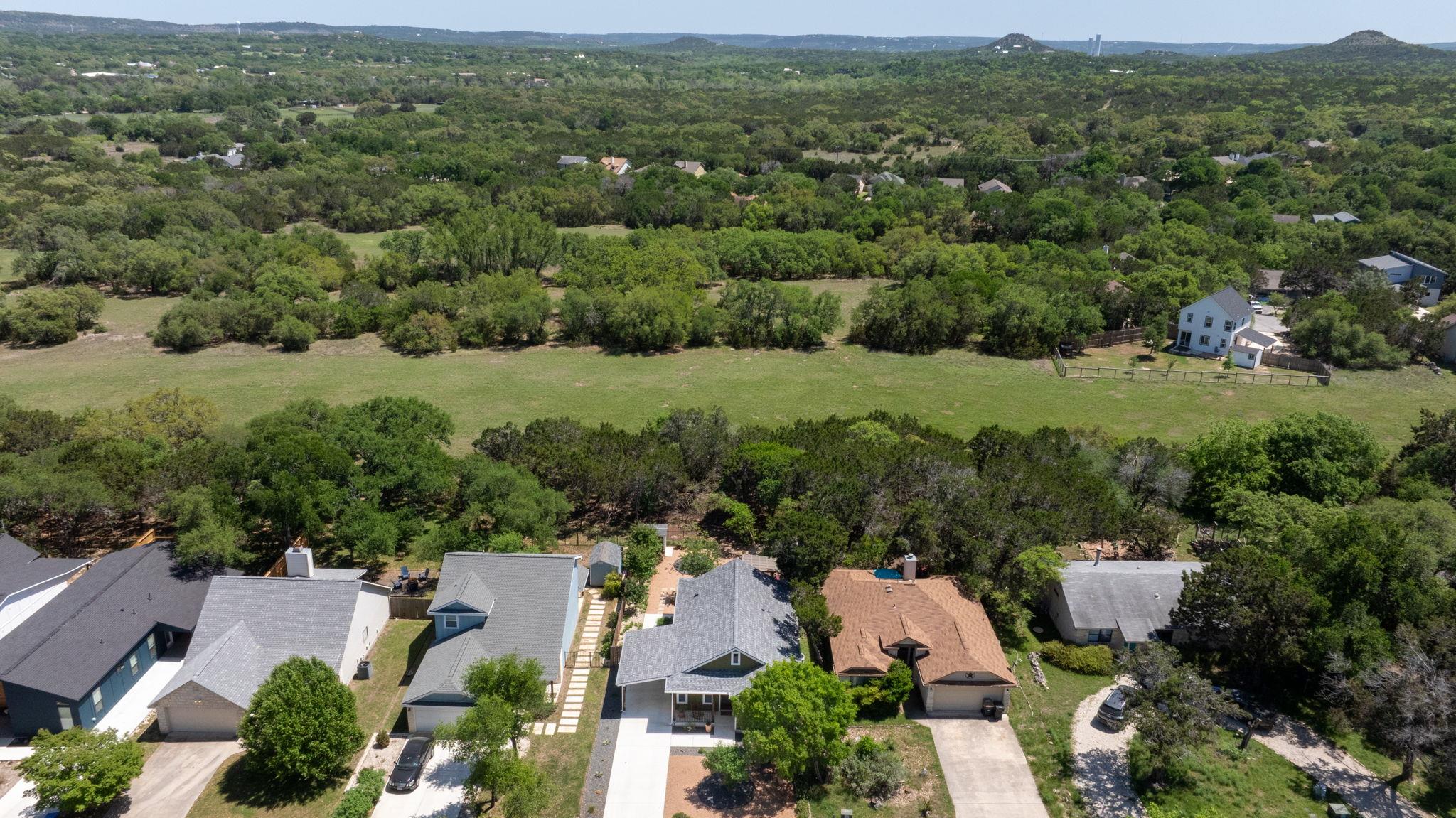 45 Woodacre Dr Property Photo 6
