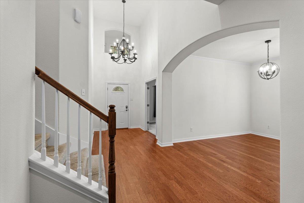 2304 Village View Loop Property Photo 16