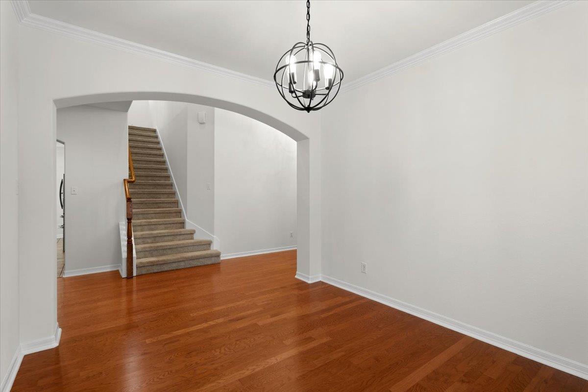 2304 Village View Loop Property Photo 18