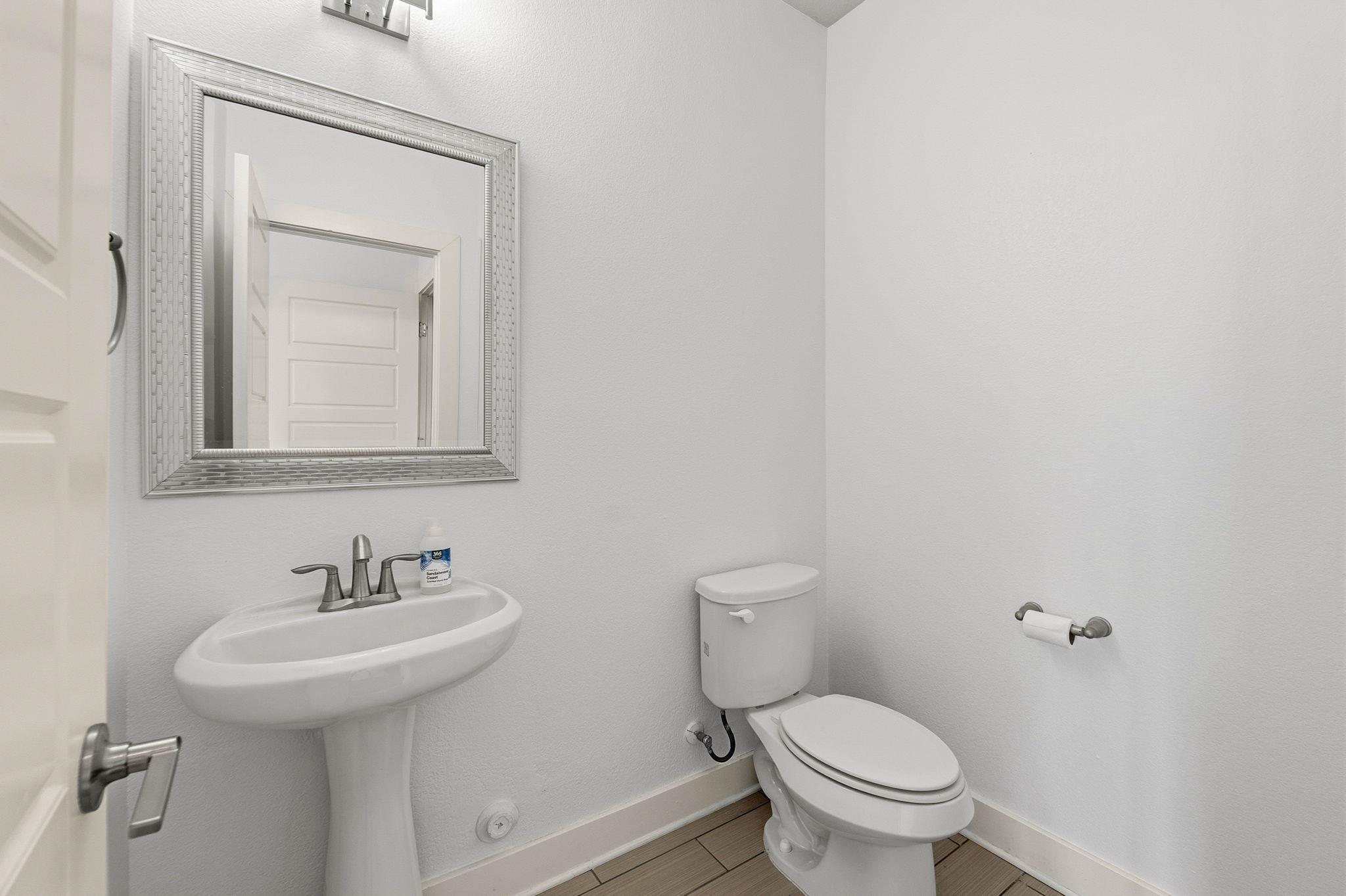 2605 Witsome #40 Loop Property Photo 38