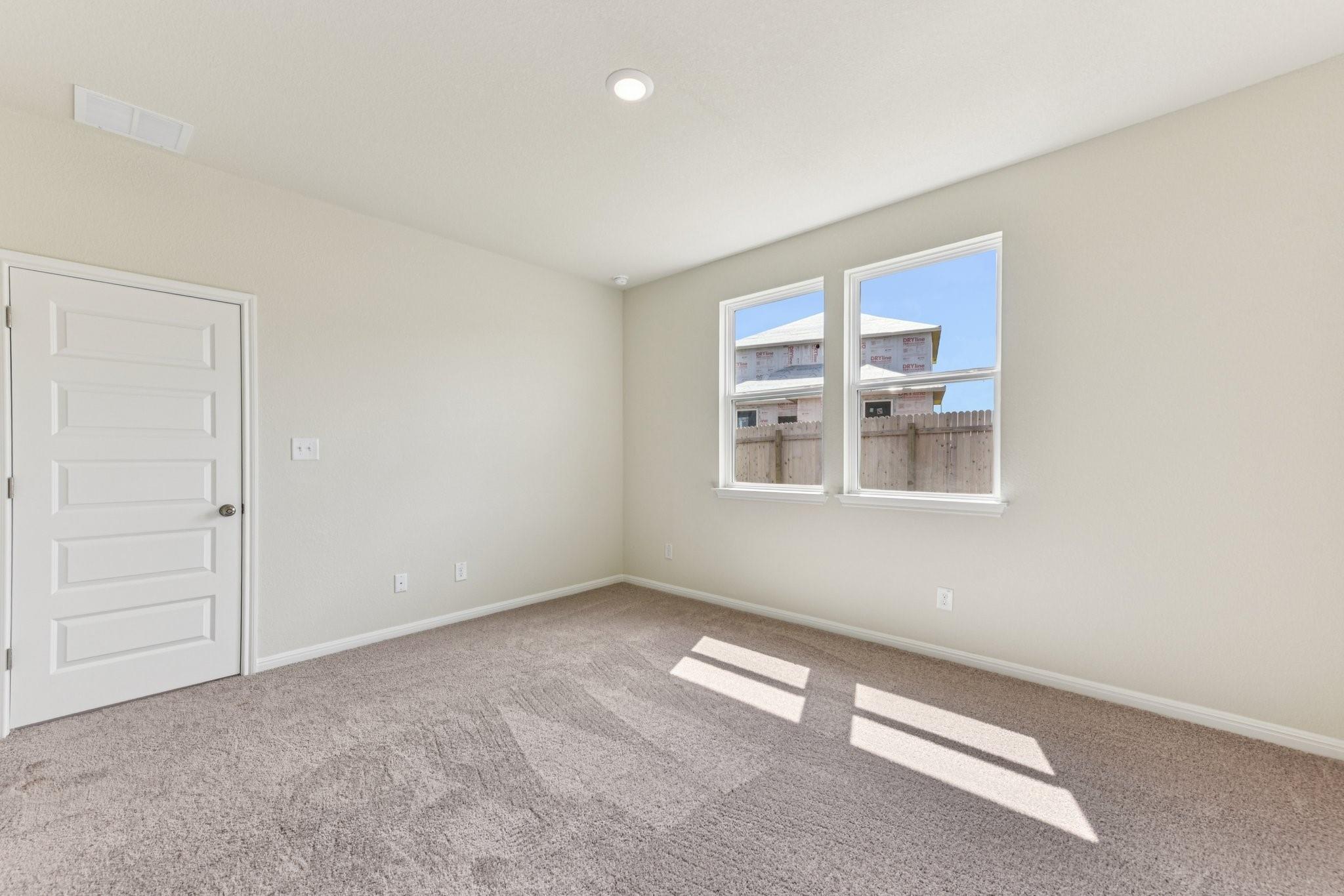 1132 Wild Leaf Way Property Photo 8