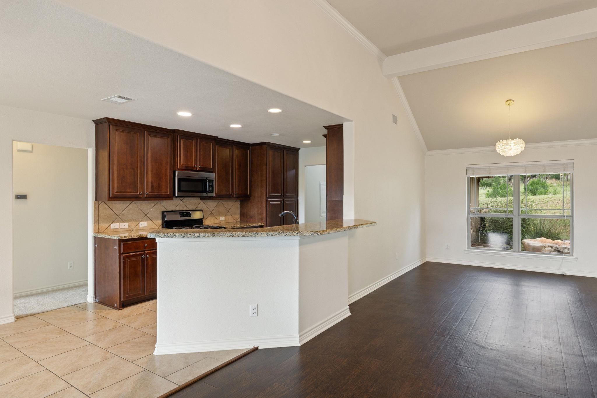 215 Maverick Cir Property Photo 14