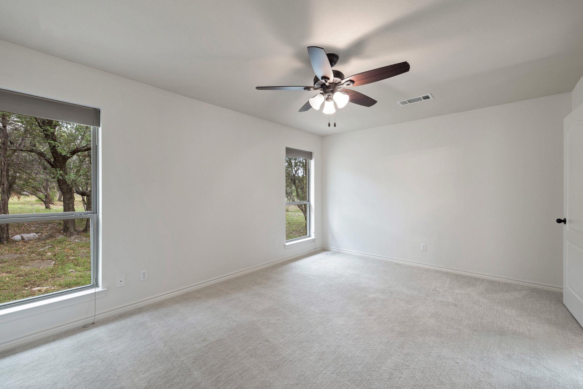 215 Maverick Cir Property Photo 20