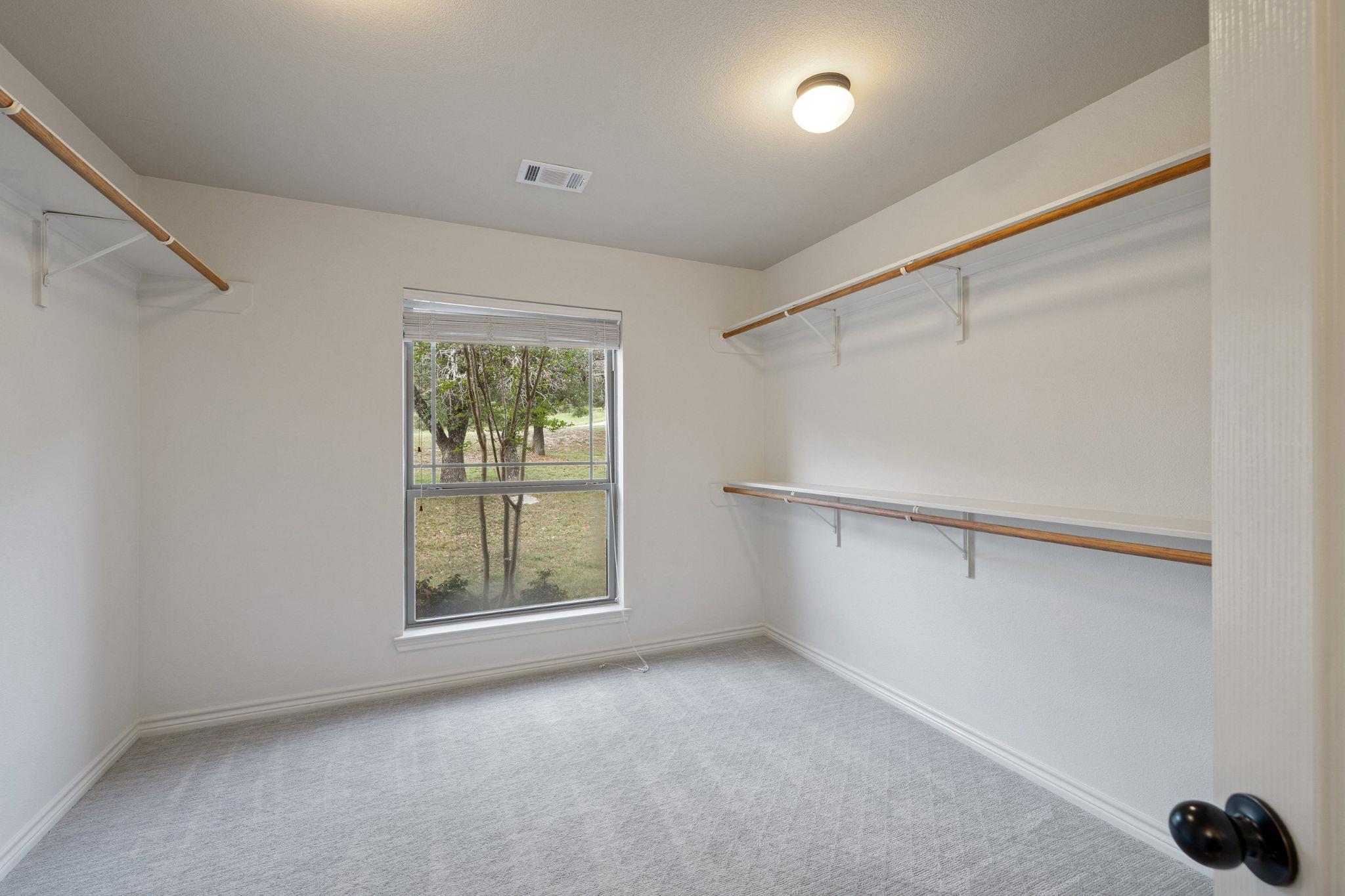 215 Maverick Cir Property Photo 22