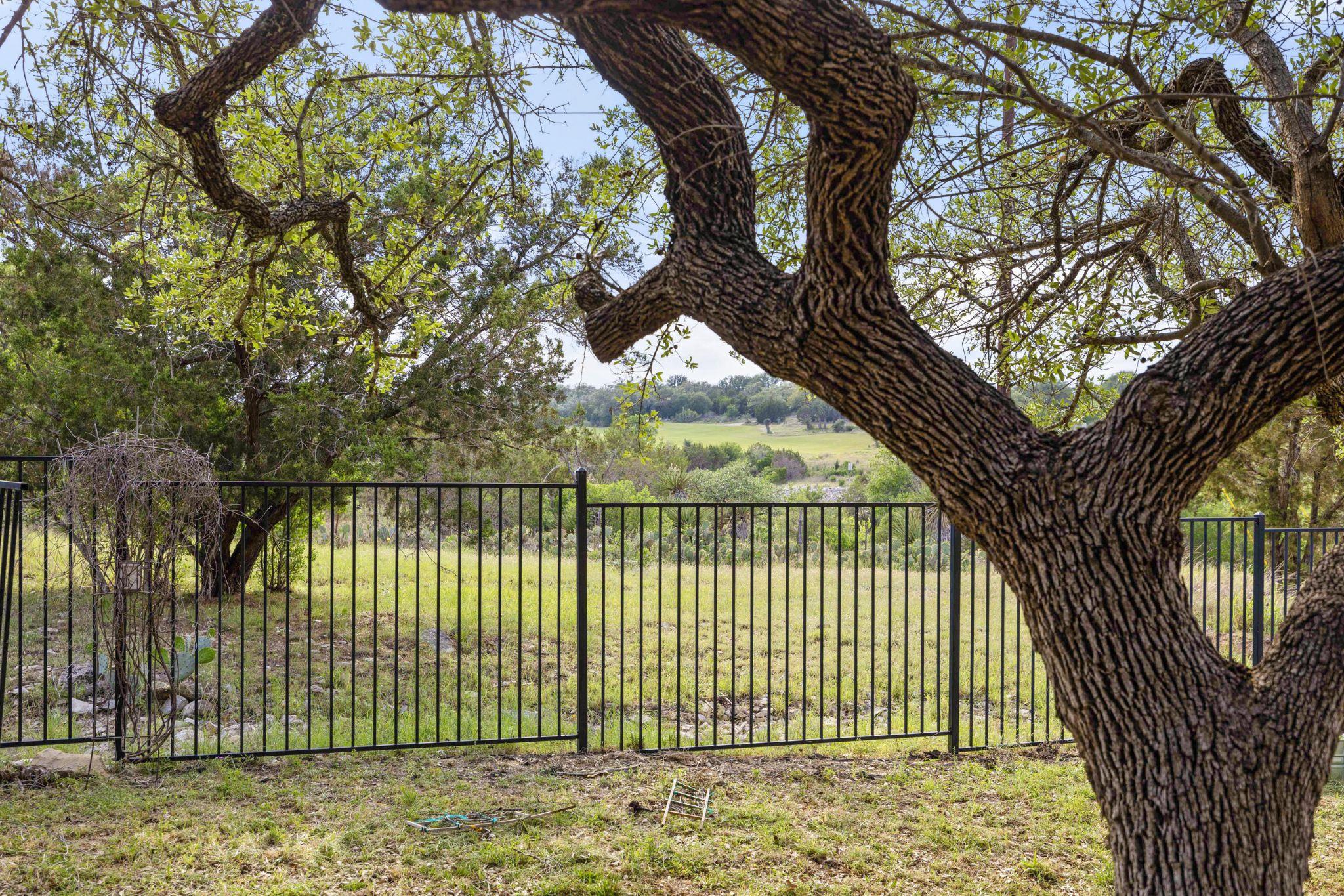 215 Maverick Cir Property Photo 36