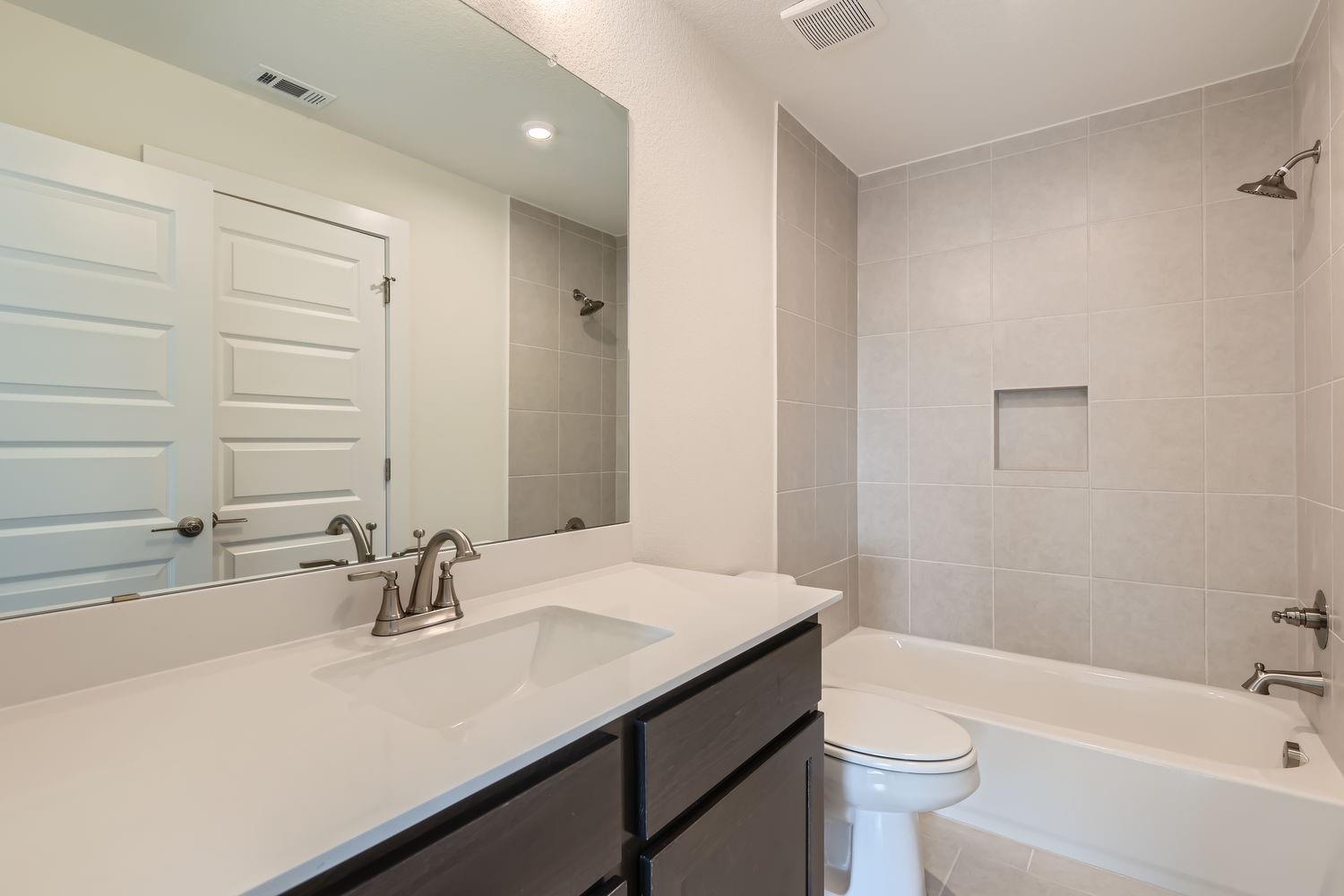 335 Chaste Tree Dr Property Photo 18
