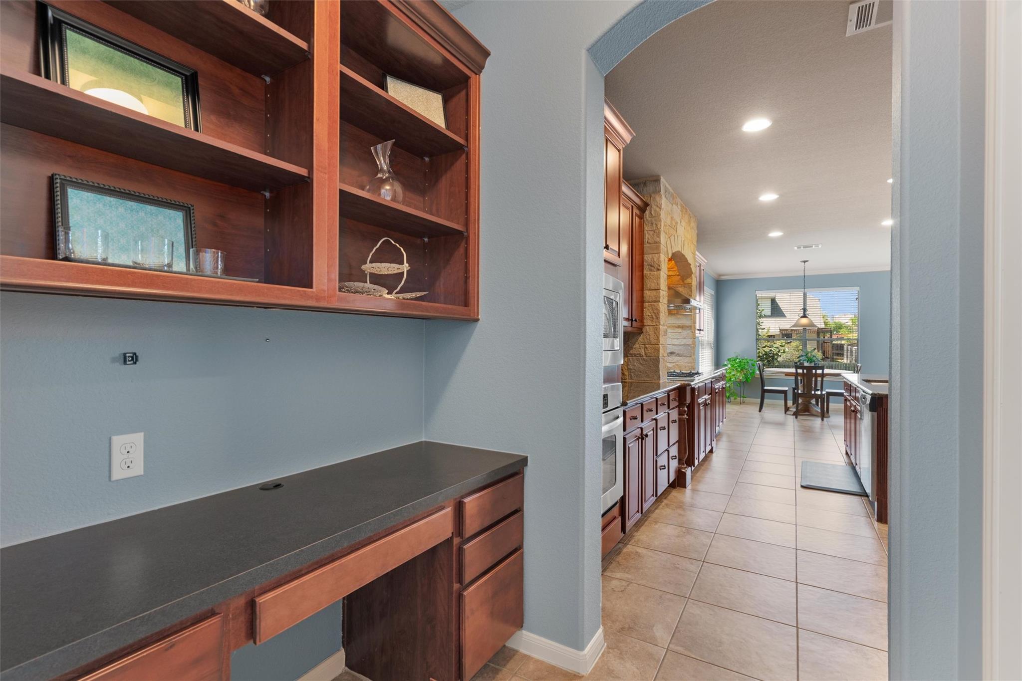 4514 Wandering Vine Trl Property Photo 10