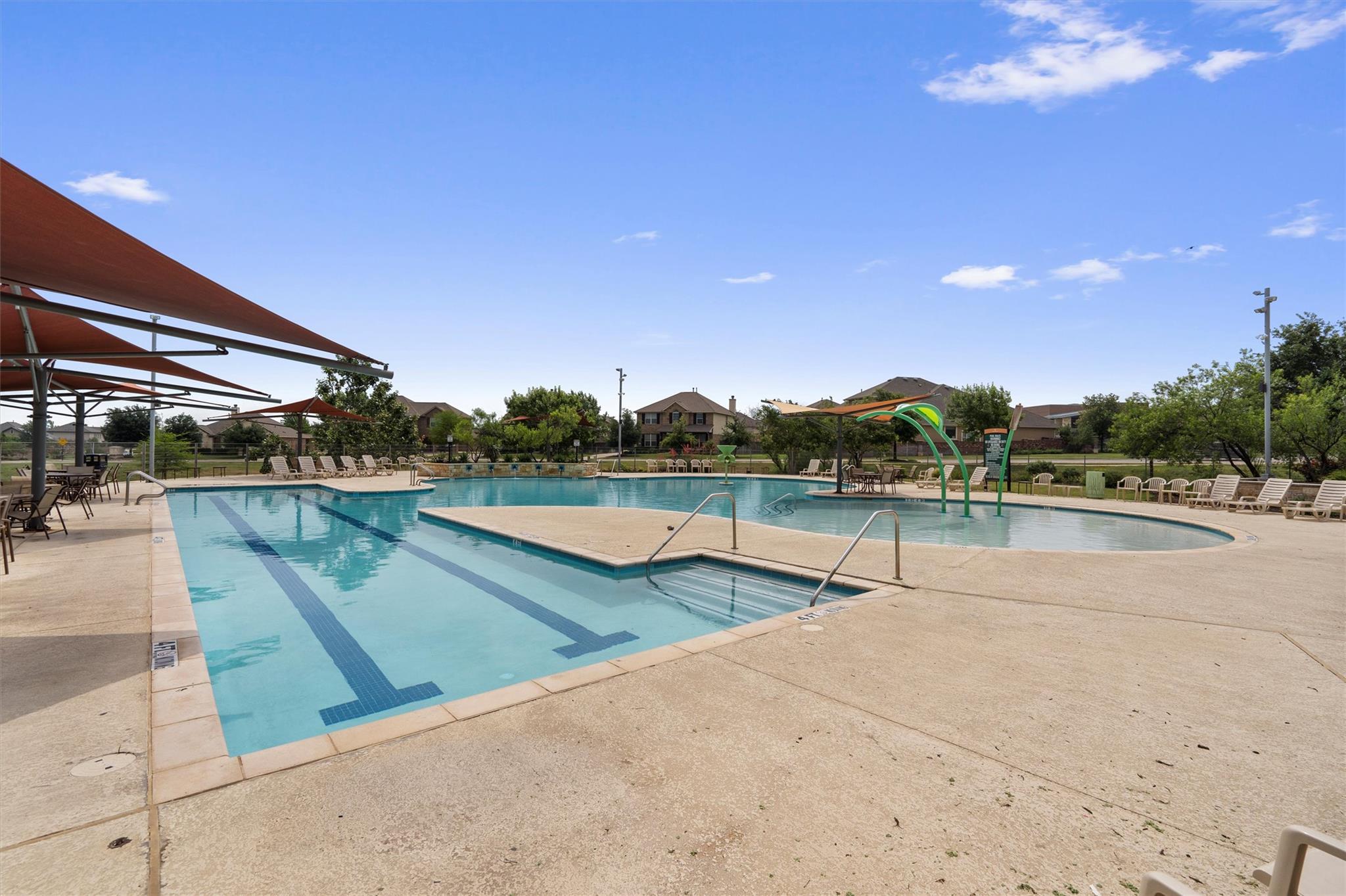 4514 Wandering Vine Trl Property Photo 30