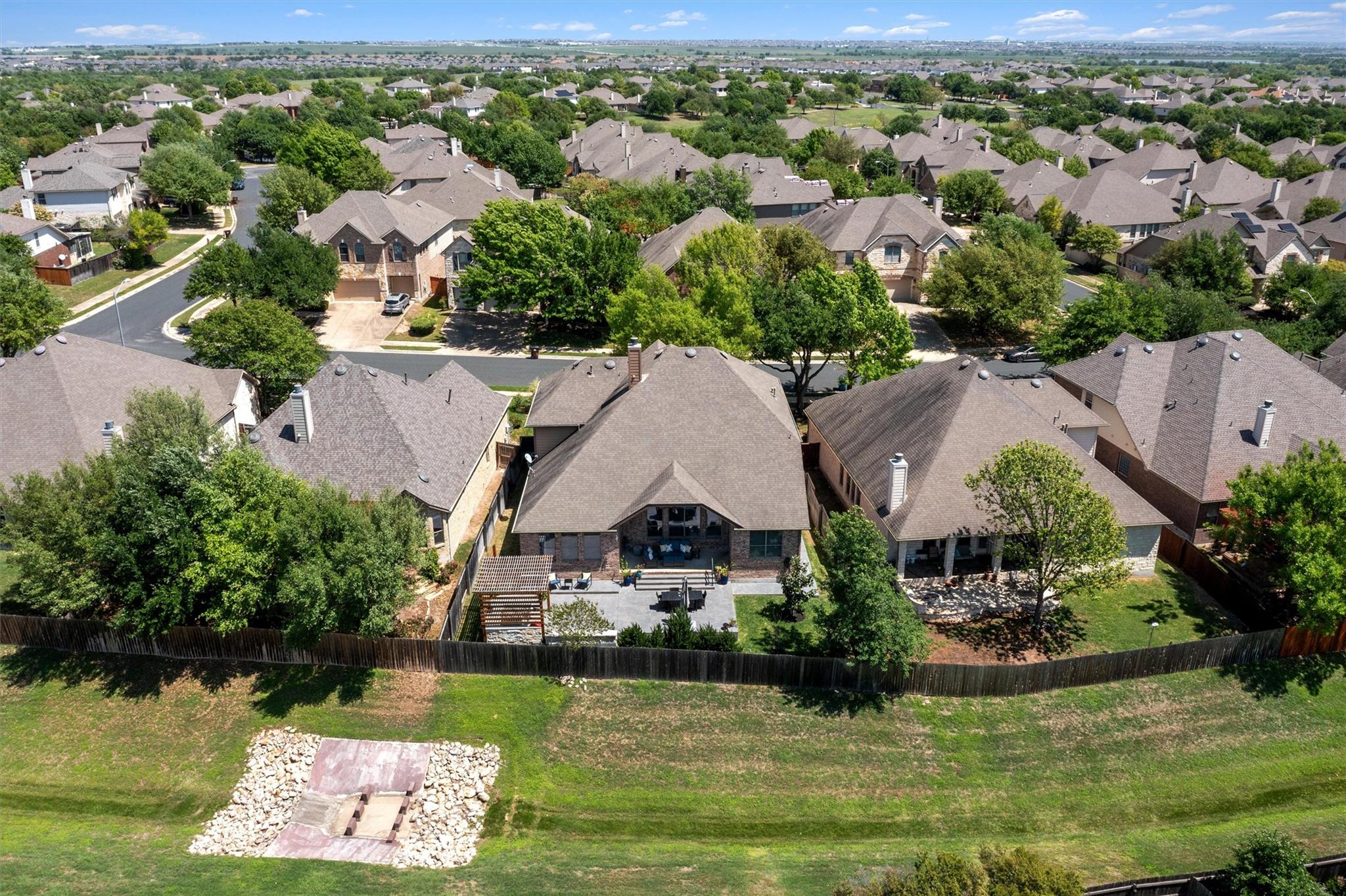 4514 Wandering Vine Trl Property Photo 34