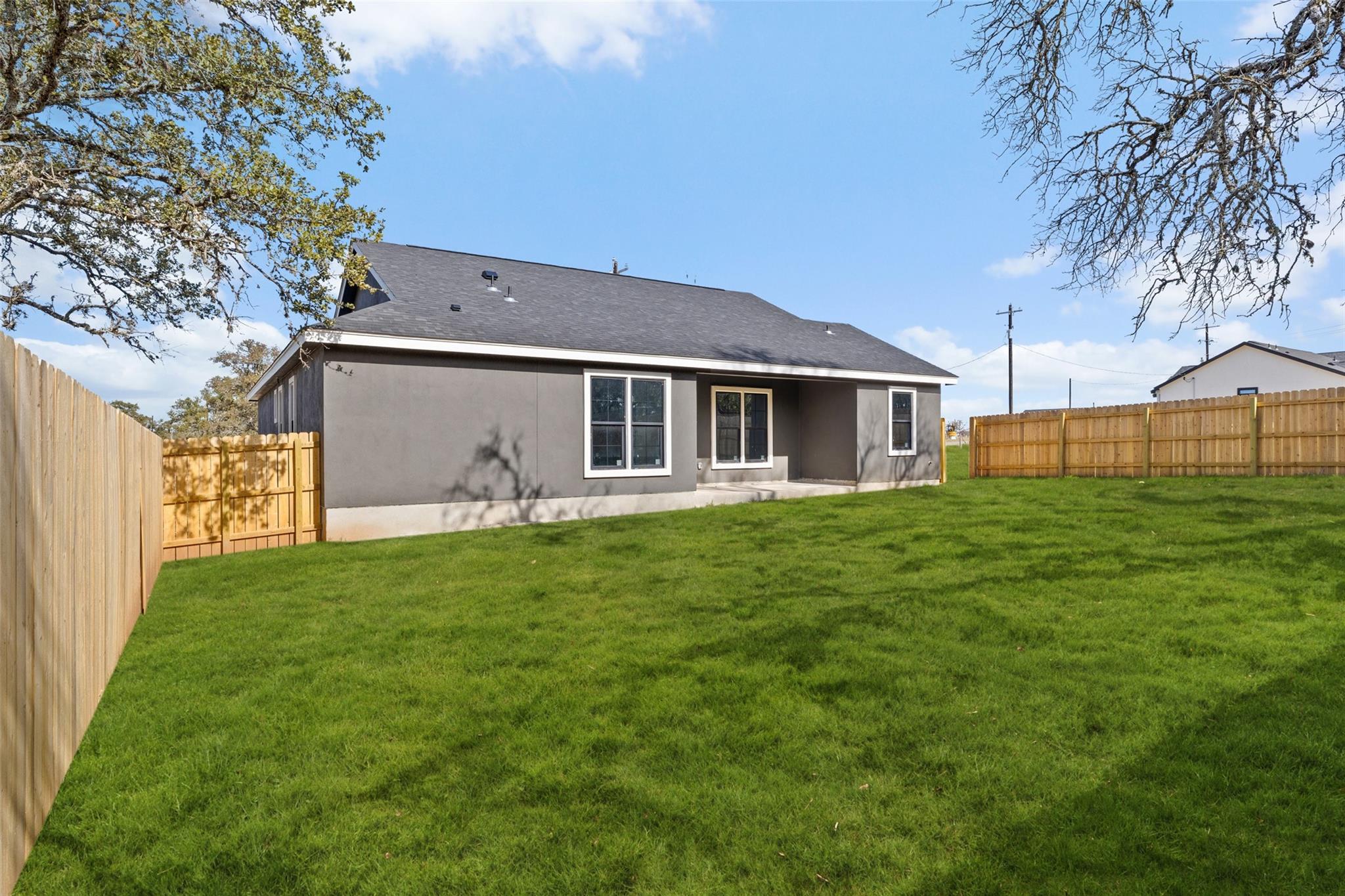 106 Autumn Sage Trl Property Photo 24