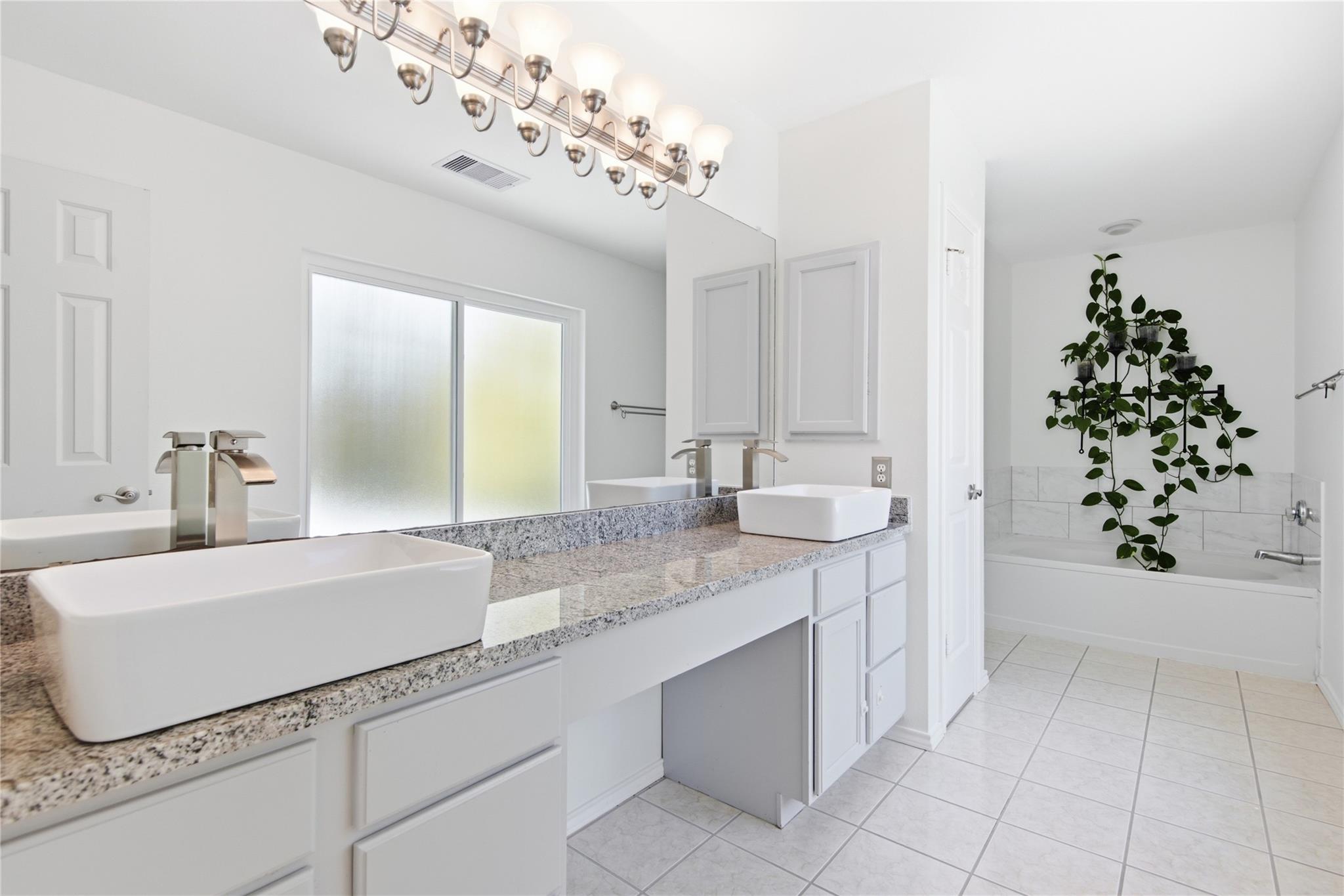 1314 Chalk Ln Property Photo 14