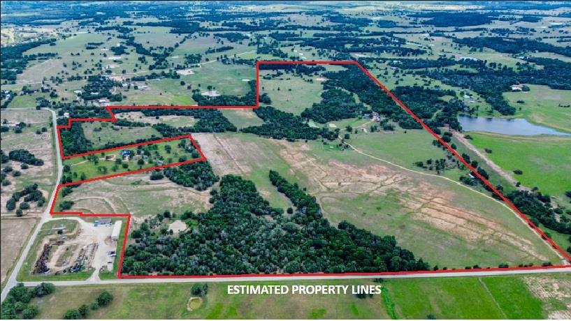 1197 Private Road 2071 Property Photo 1