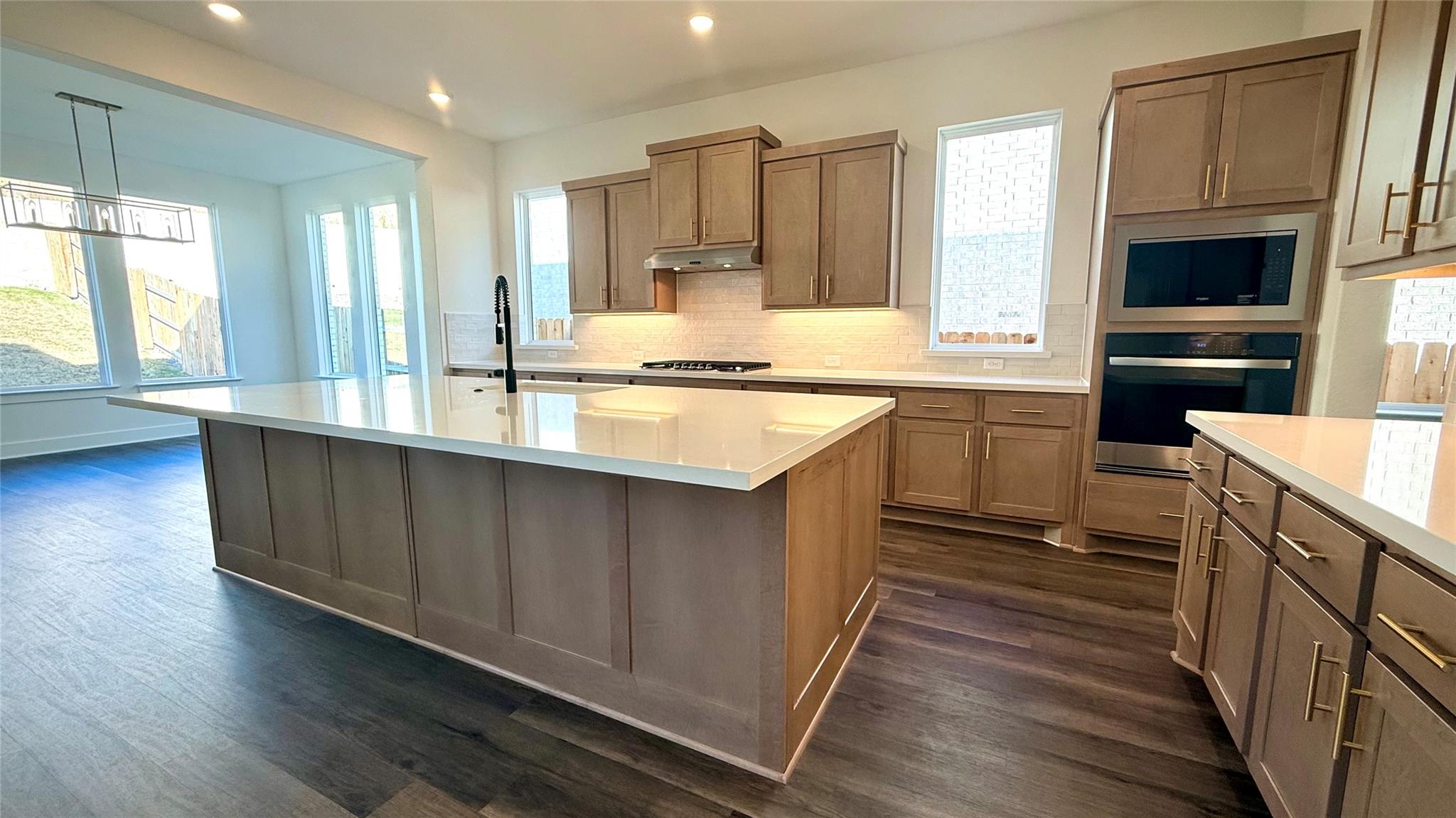 1432 Jolie Rose Bnd Property Photo 6