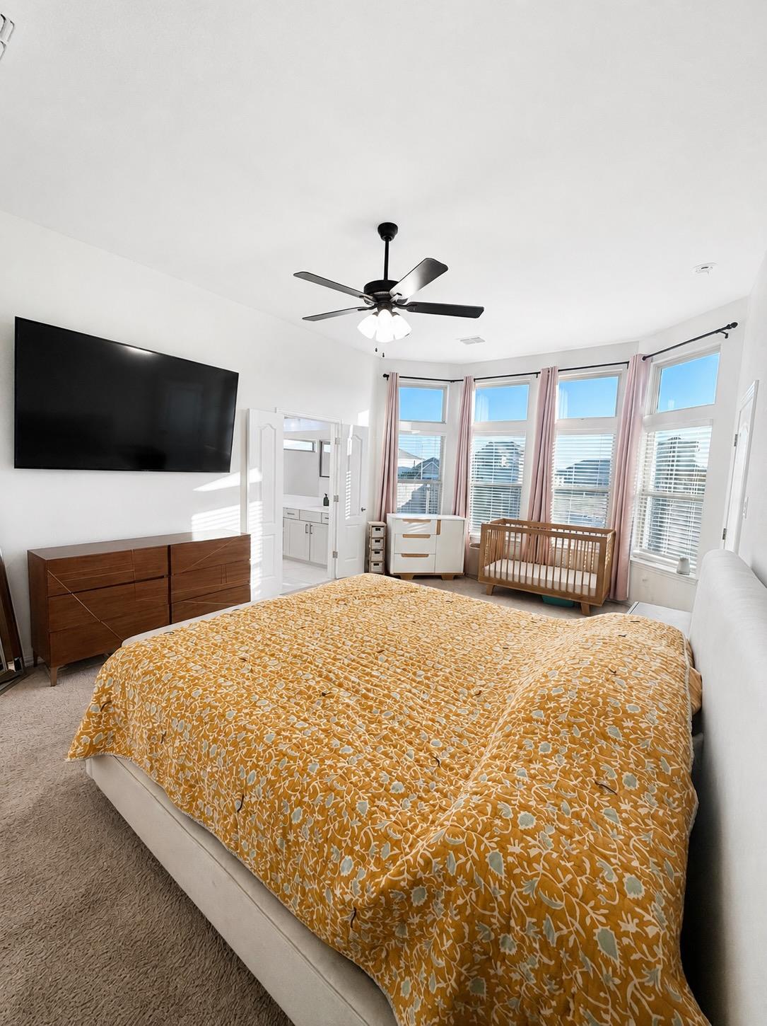 384 Biscayne Bay Bnd Property Photo 8