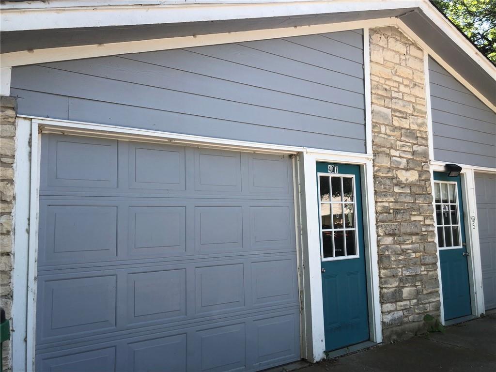 407 A & B Vista West Ct Property Photo 1