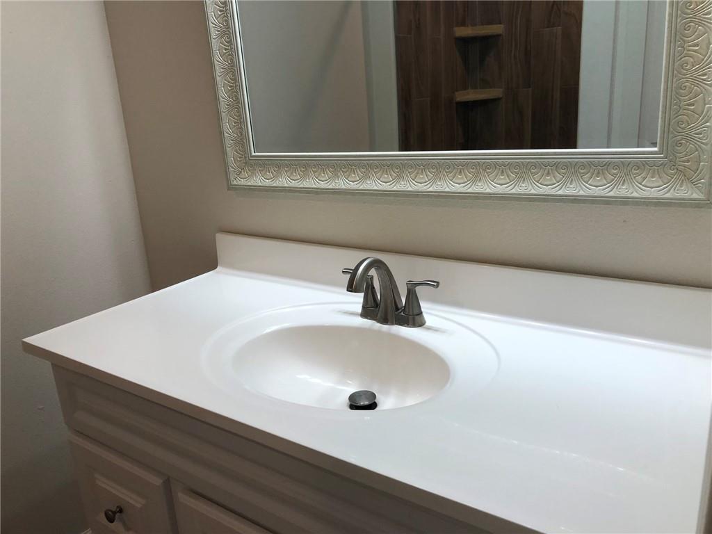 407 A & B Vista West Ct Property Photo 14