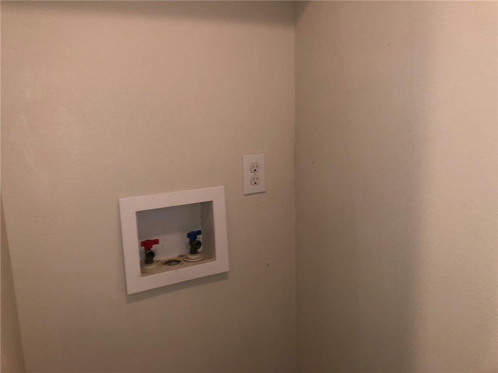 407 A & B Vista West Ct Property Photo 21