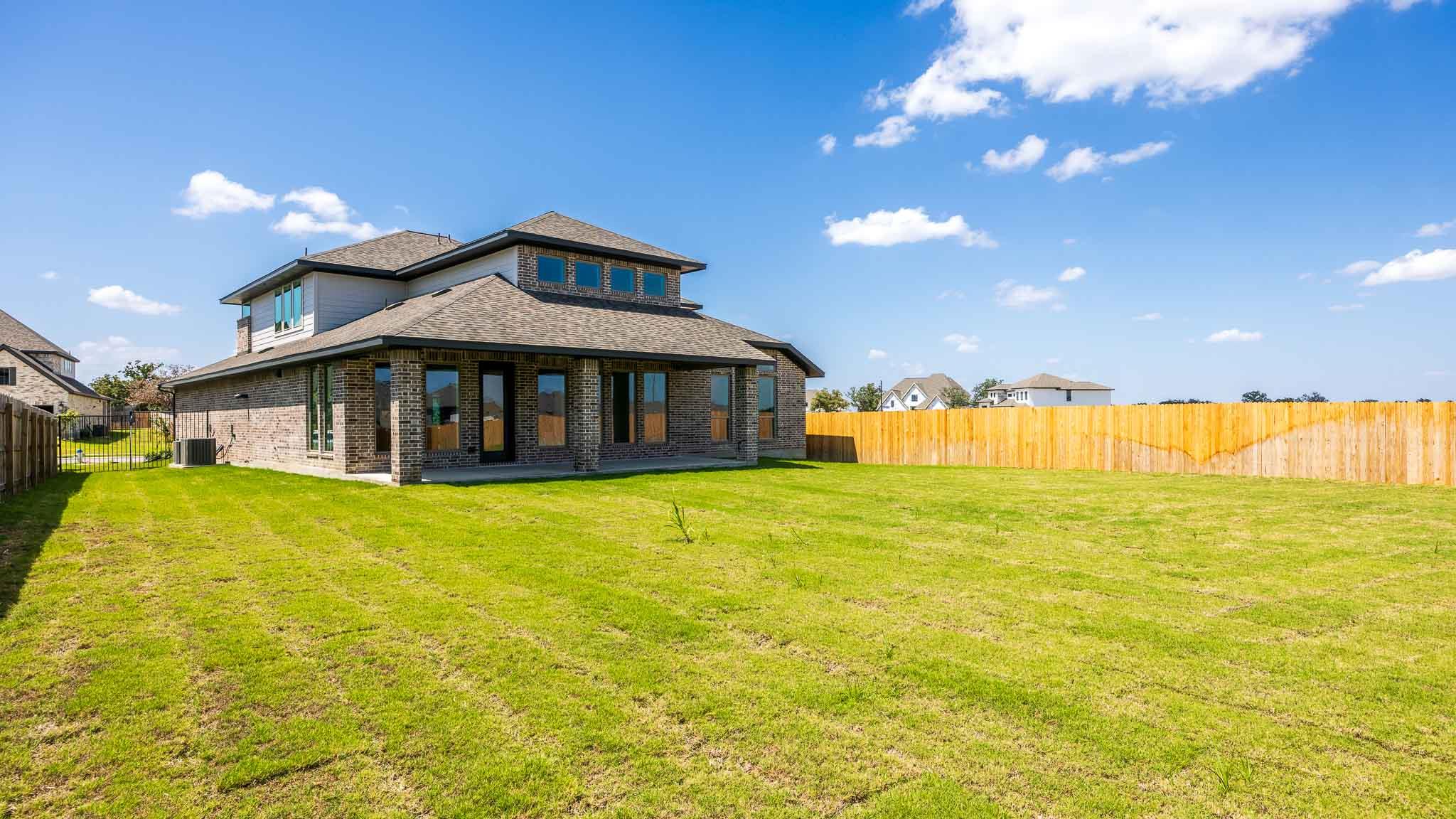 240 Maton Way Property Photo 12