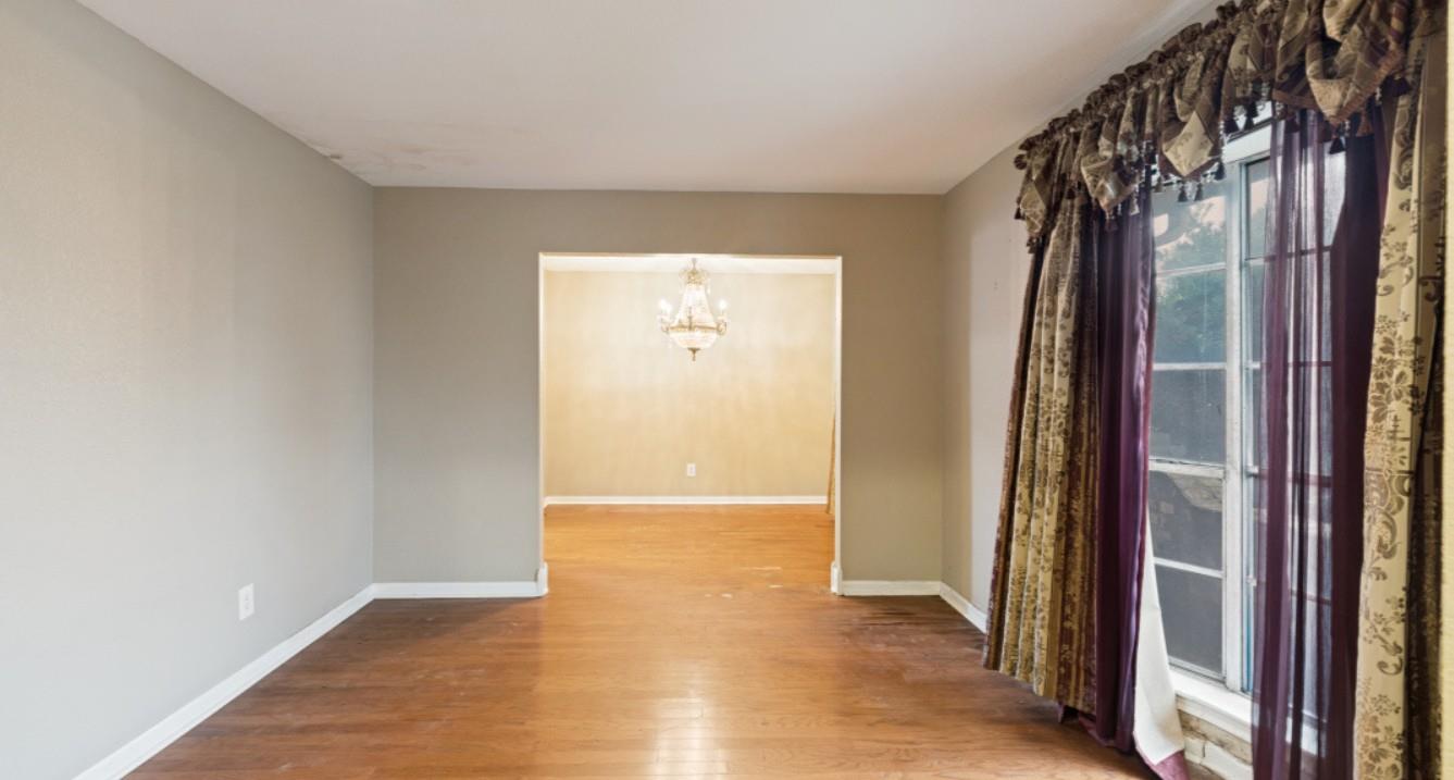 3221 Pine St Property Photo 17