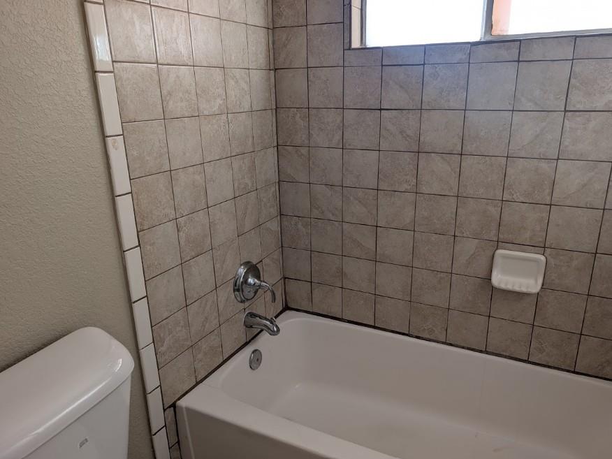 3221 Pine St Property Photo 24