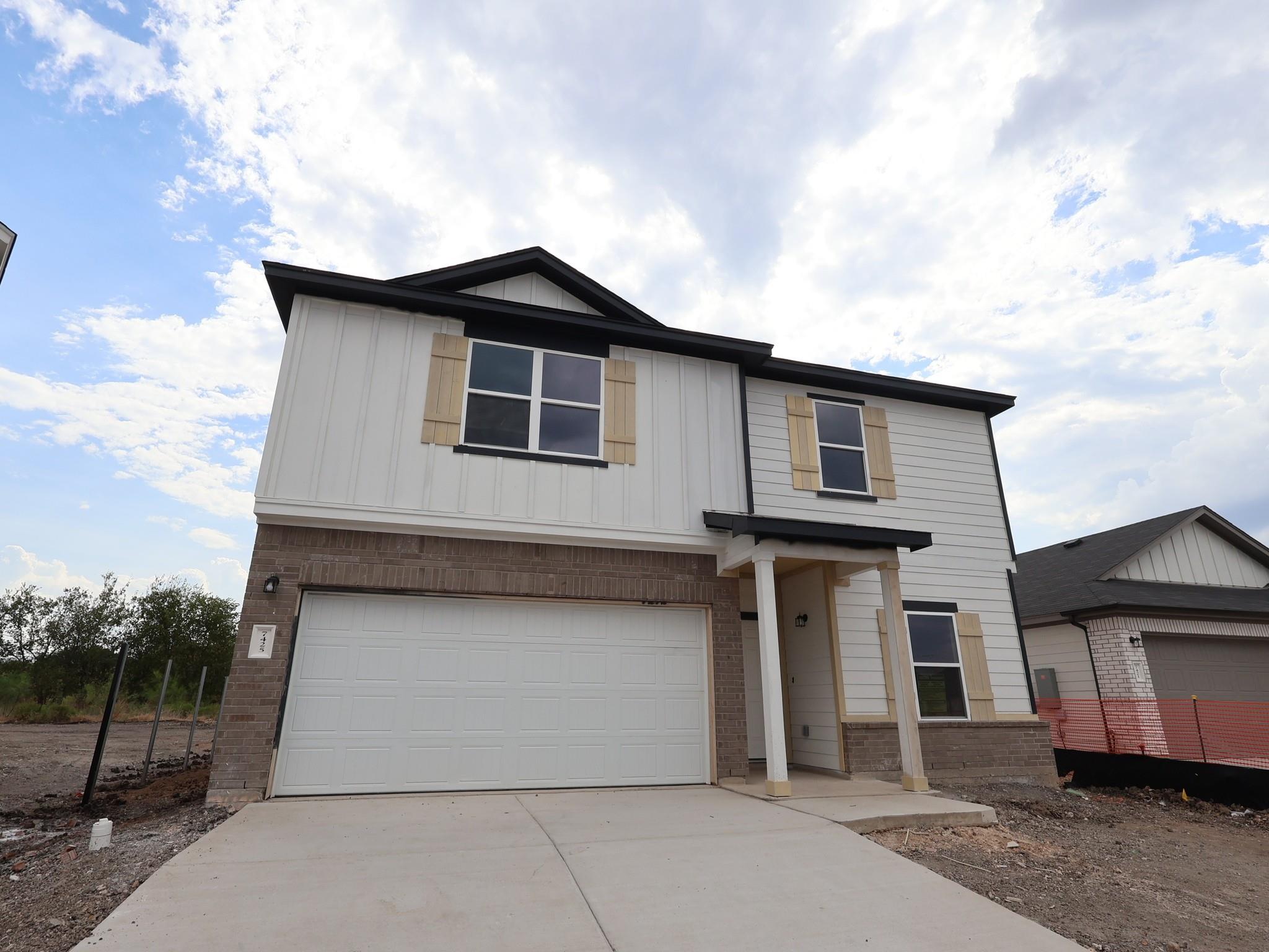 7425 Pullman Cv Property Photo 2