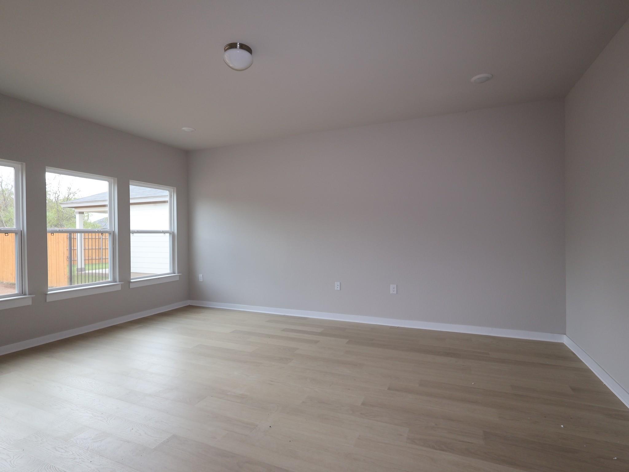 7425 Pullman Cv Property Photo 5
