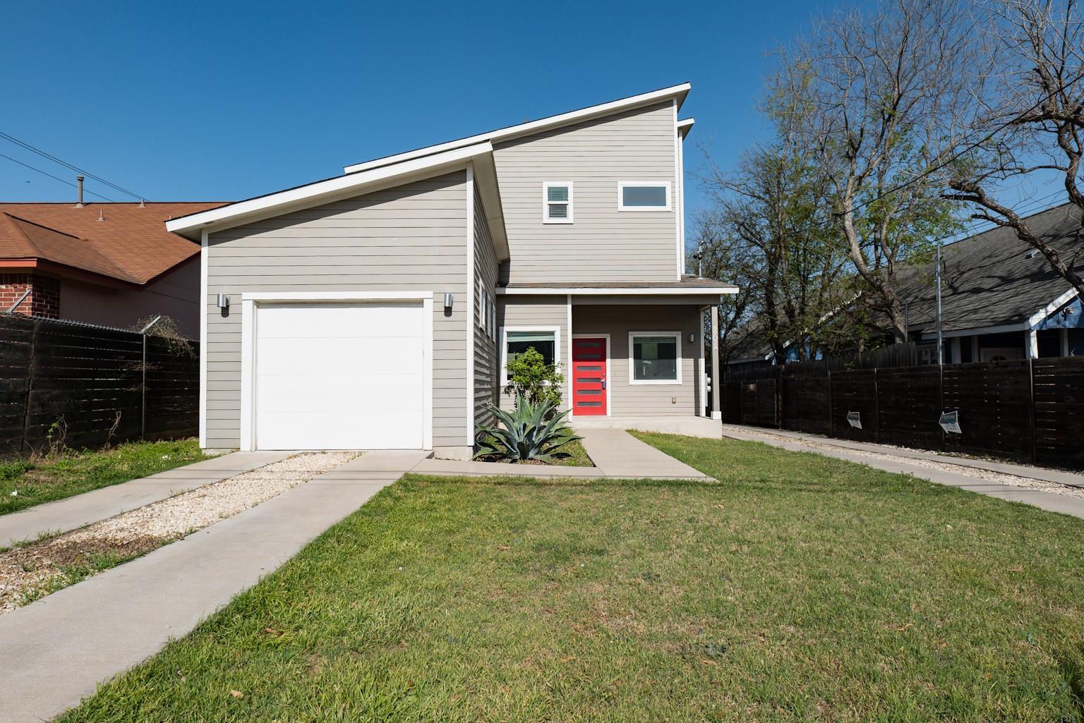 6902 Carver Ave A Property Photo
