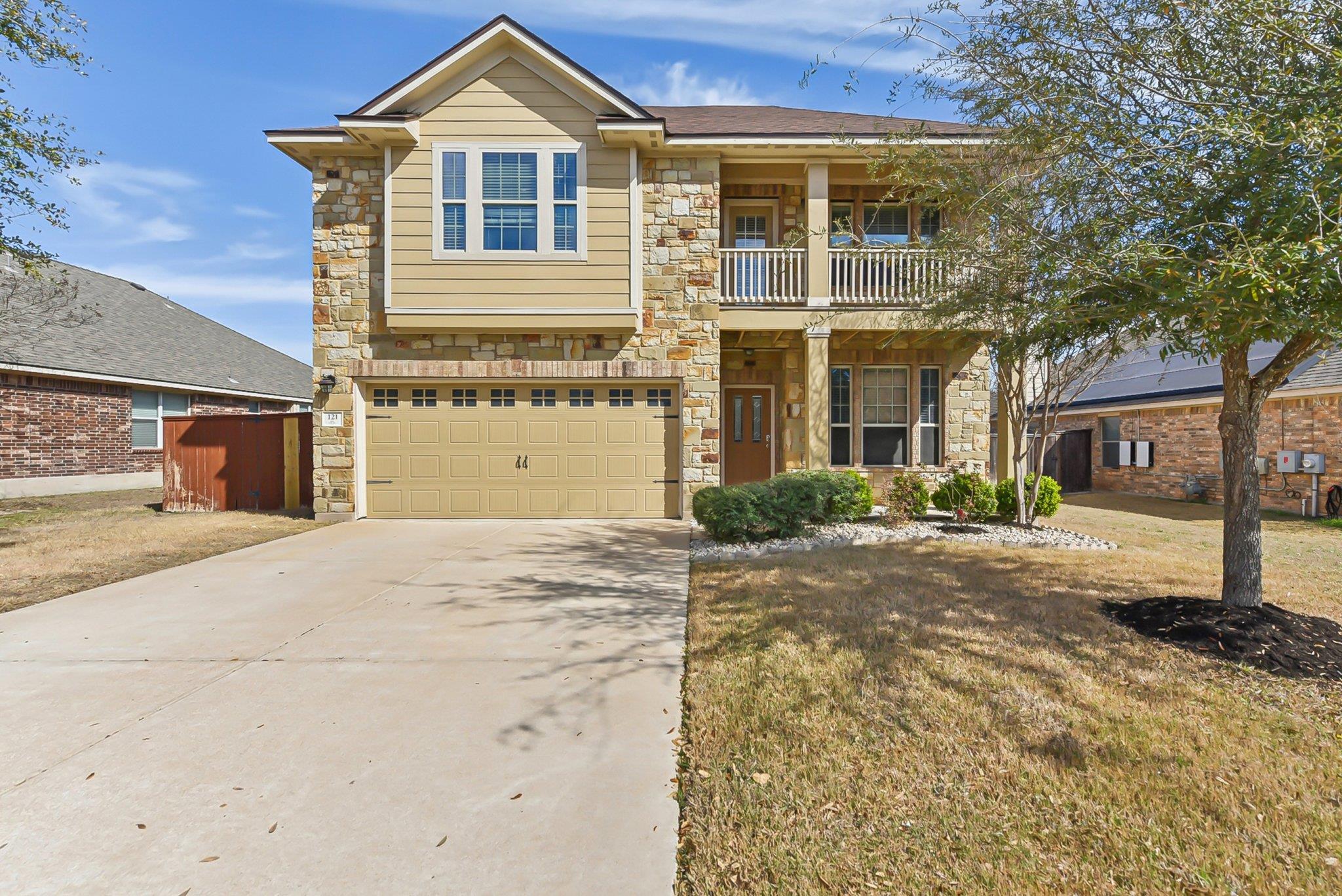 121 Snowdrift Trl Property Photo