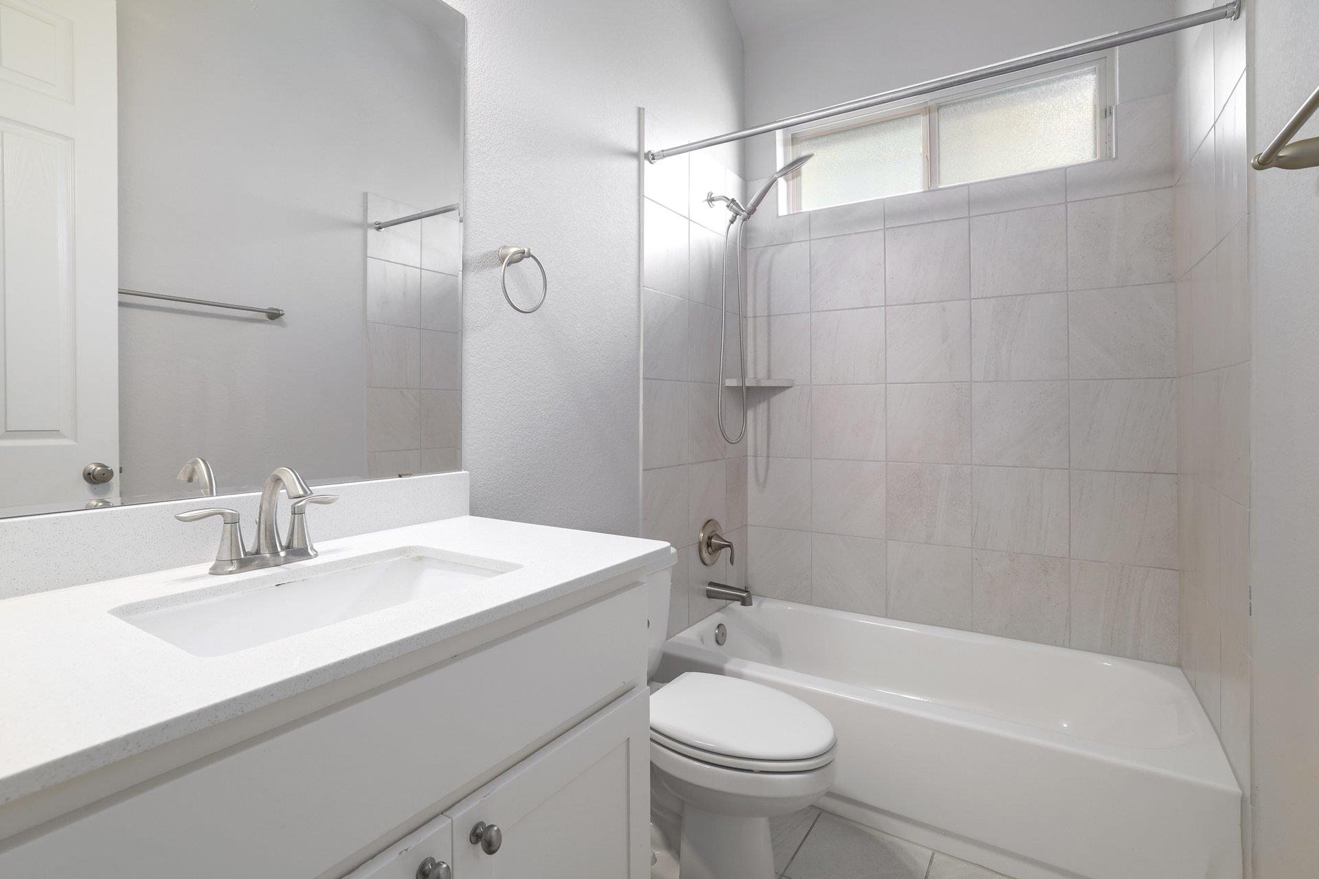 724 Kingston Pl Property Photo 22