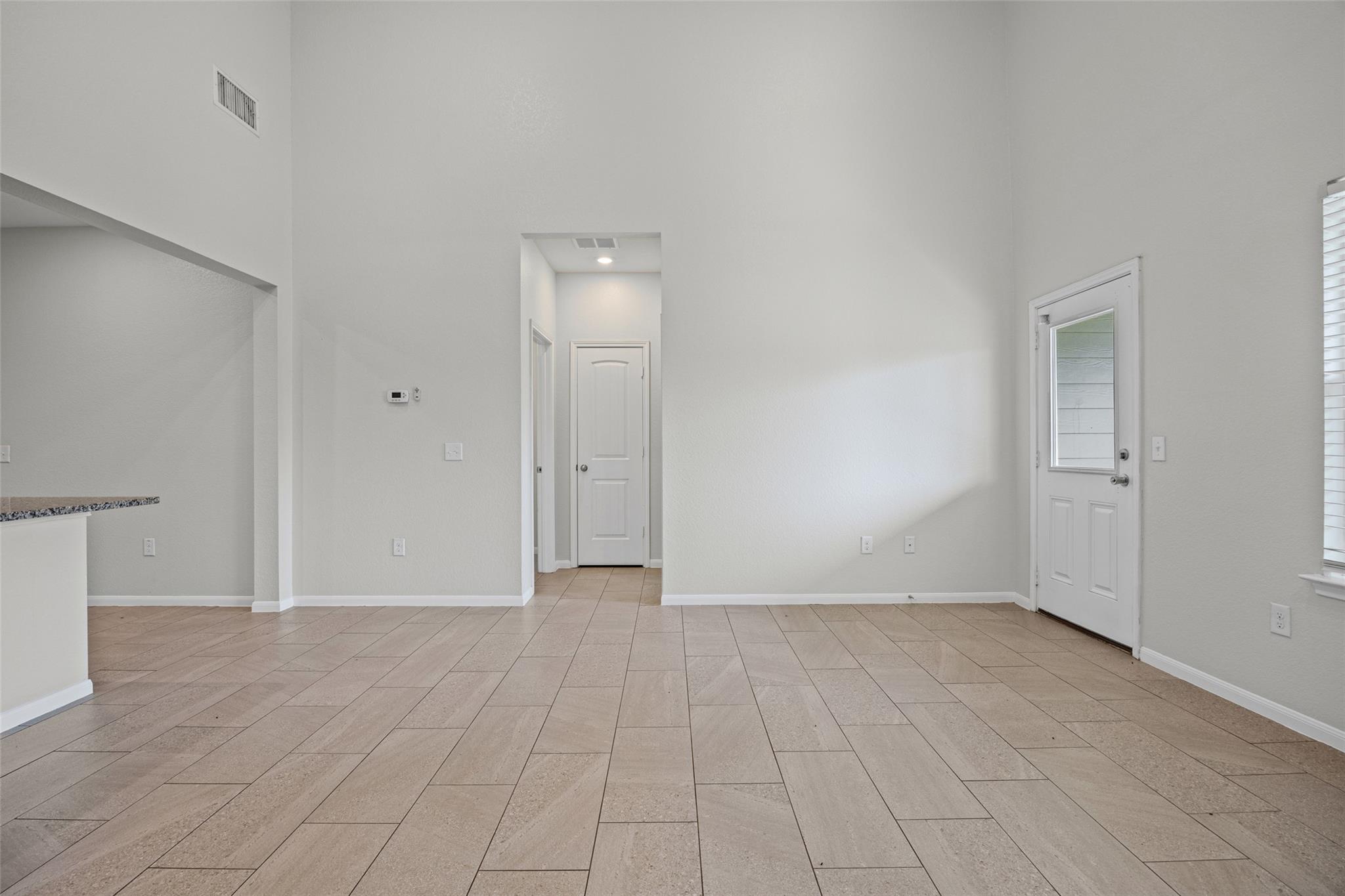518 Luna Vista Dr Property Photo 12