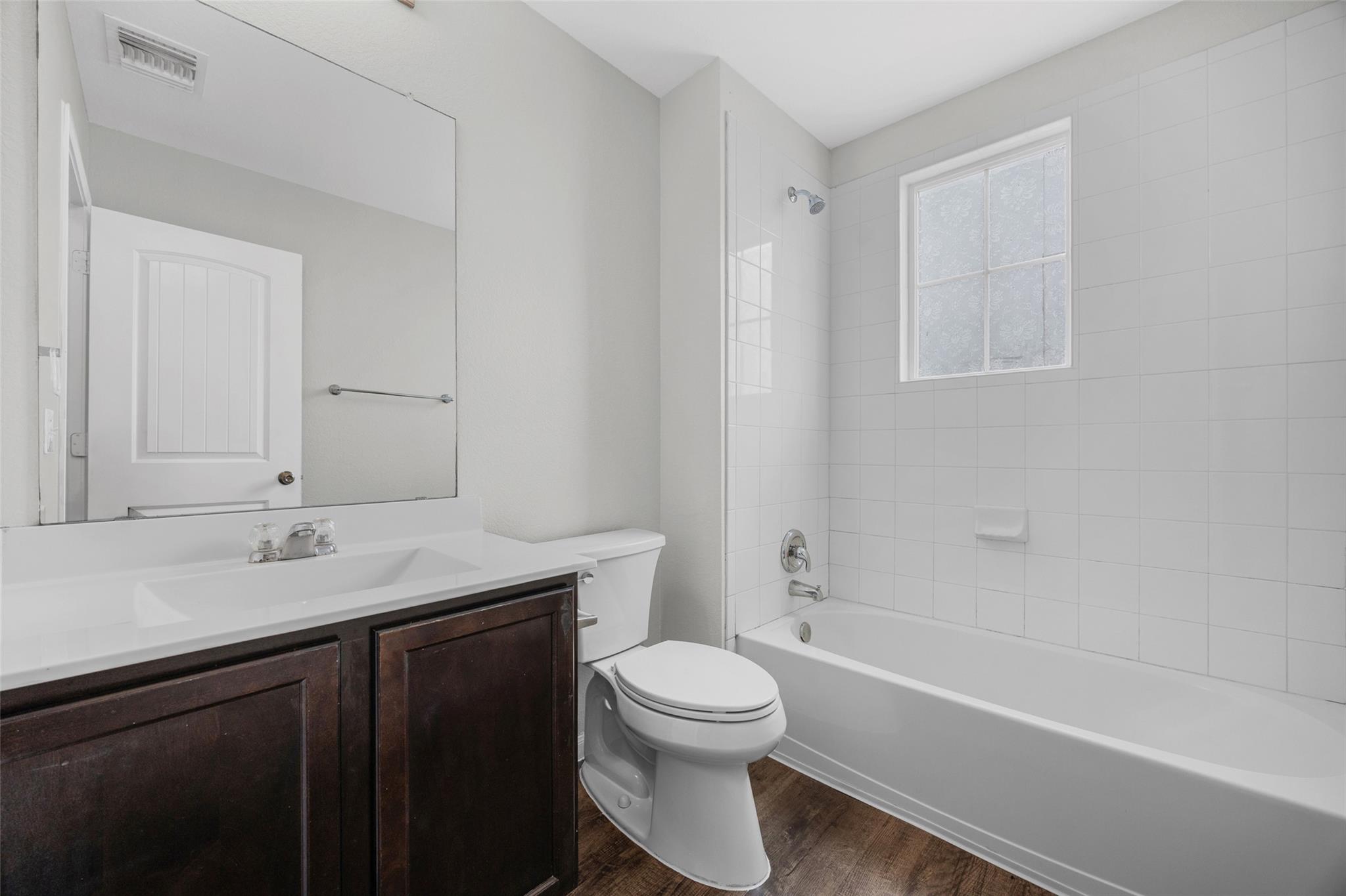 518 Luna Vista Dr Property Photo 25
