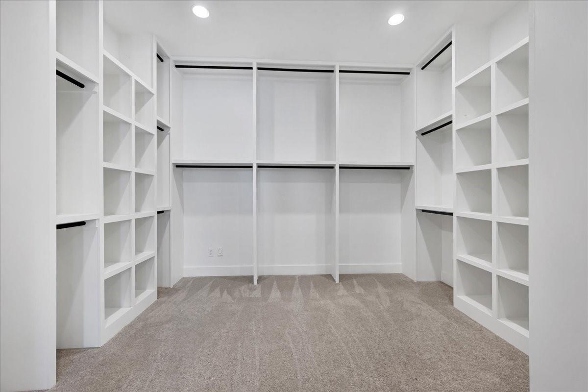 444 Montalcino Ln Property Photo 18
