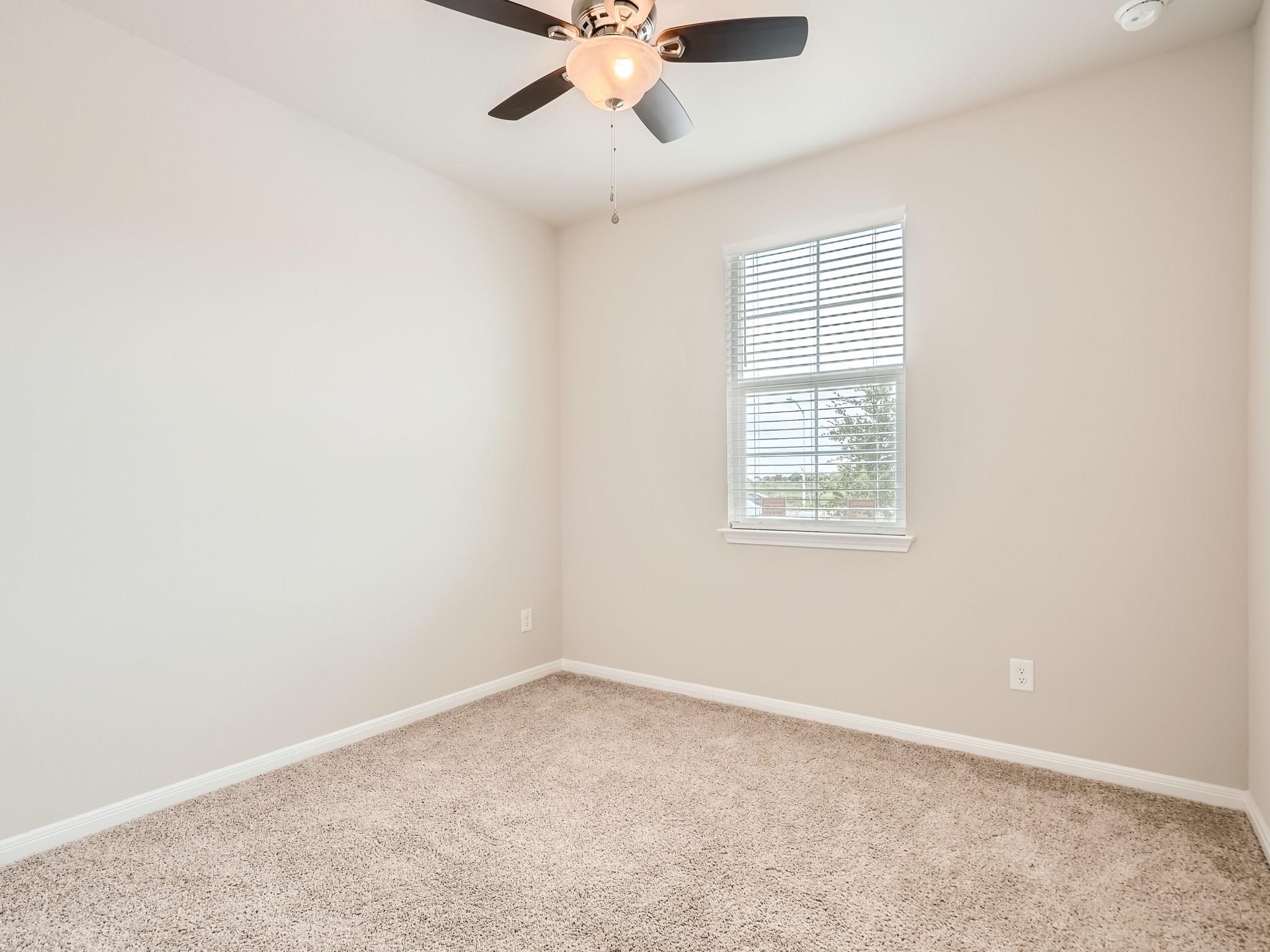 649 Golden Grove Pkwy Property Photo 7