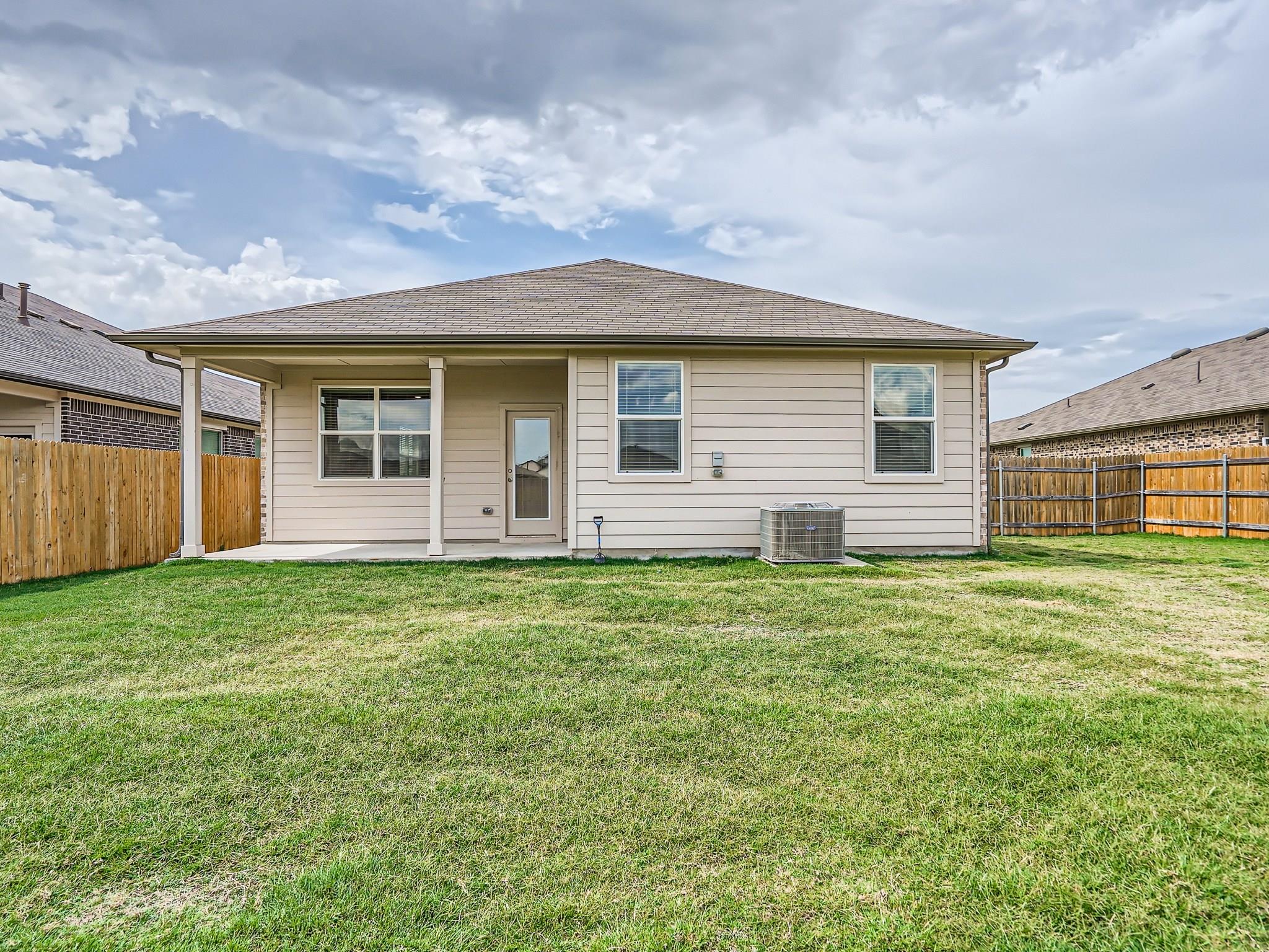 649 Golden Grove Pkwy Property Photo 11