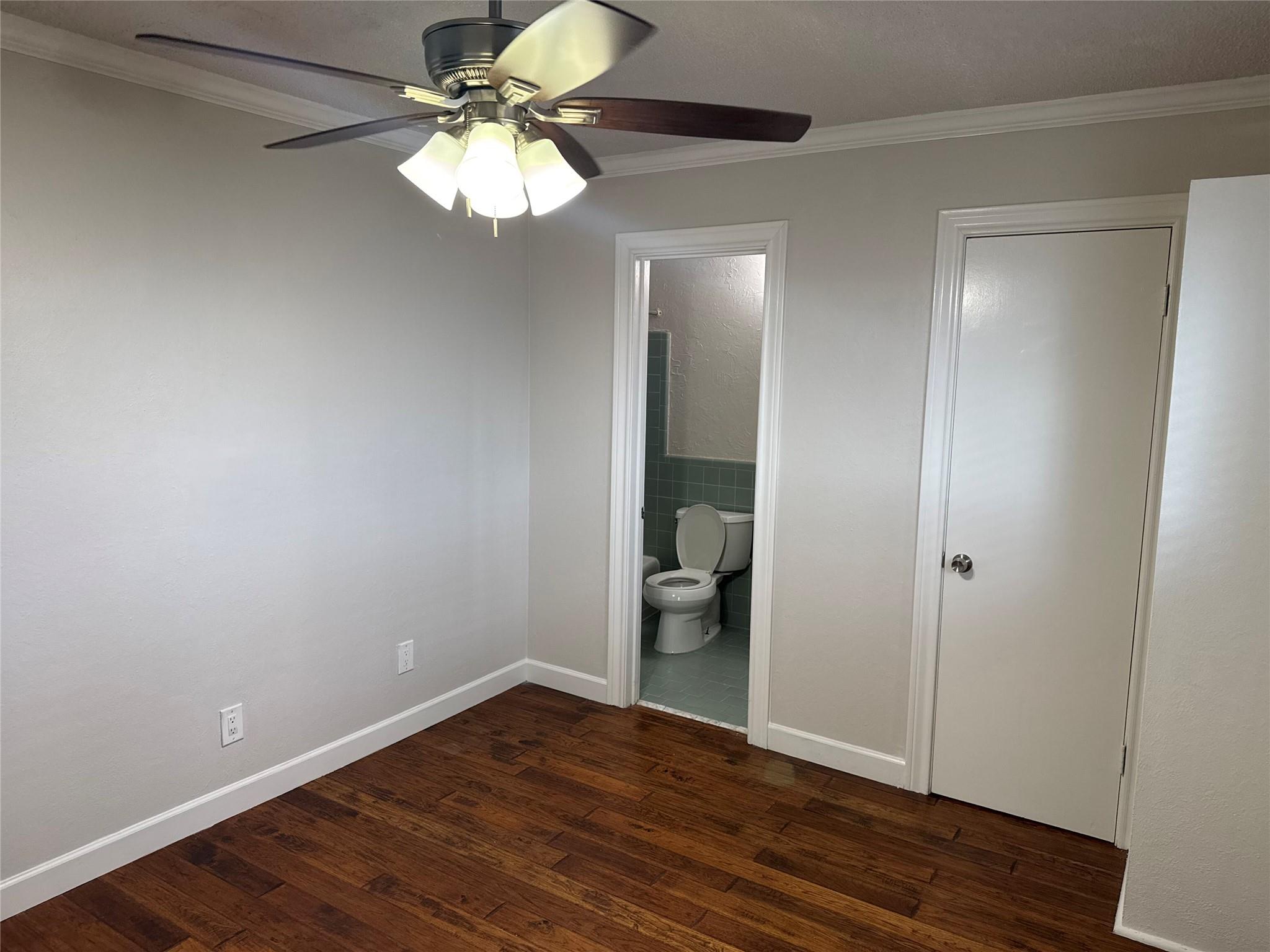 803 W 28th St #206 Property Photo 8