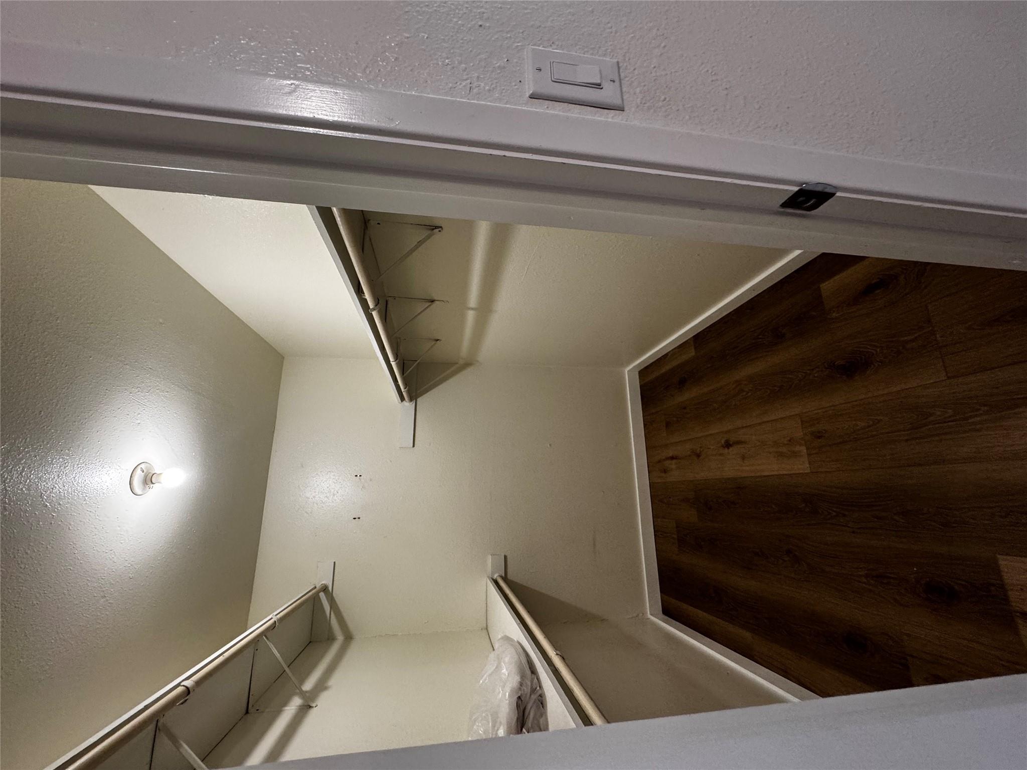 1311 Barbara Dr #b Property Photo 8