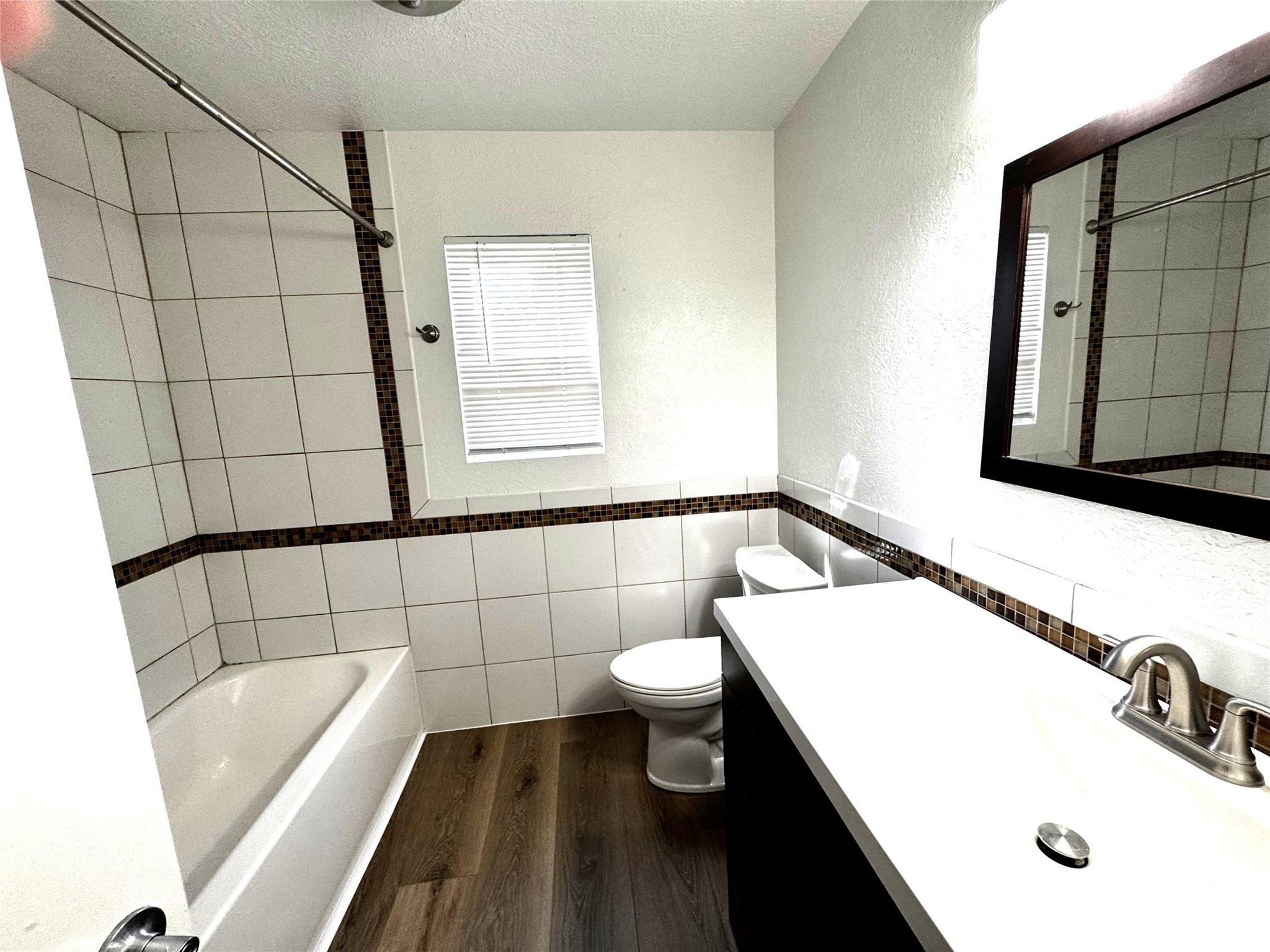 1311 Barbara Dr #b Property Photo 9