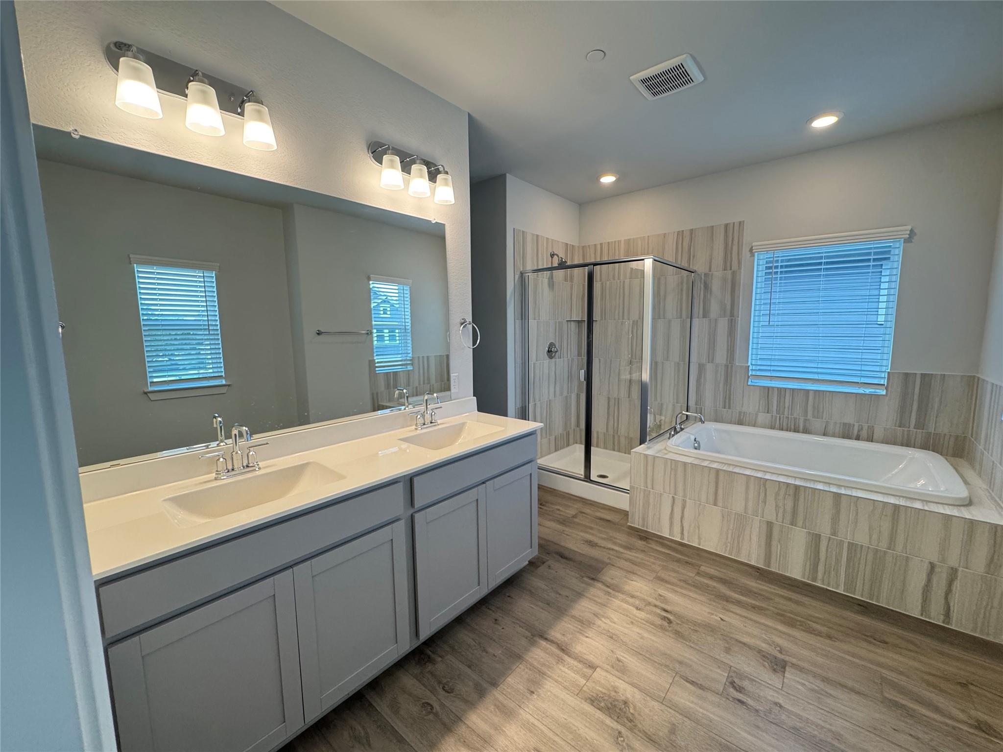 3000 Chisholm Trail Rd #20 Property Photo 10