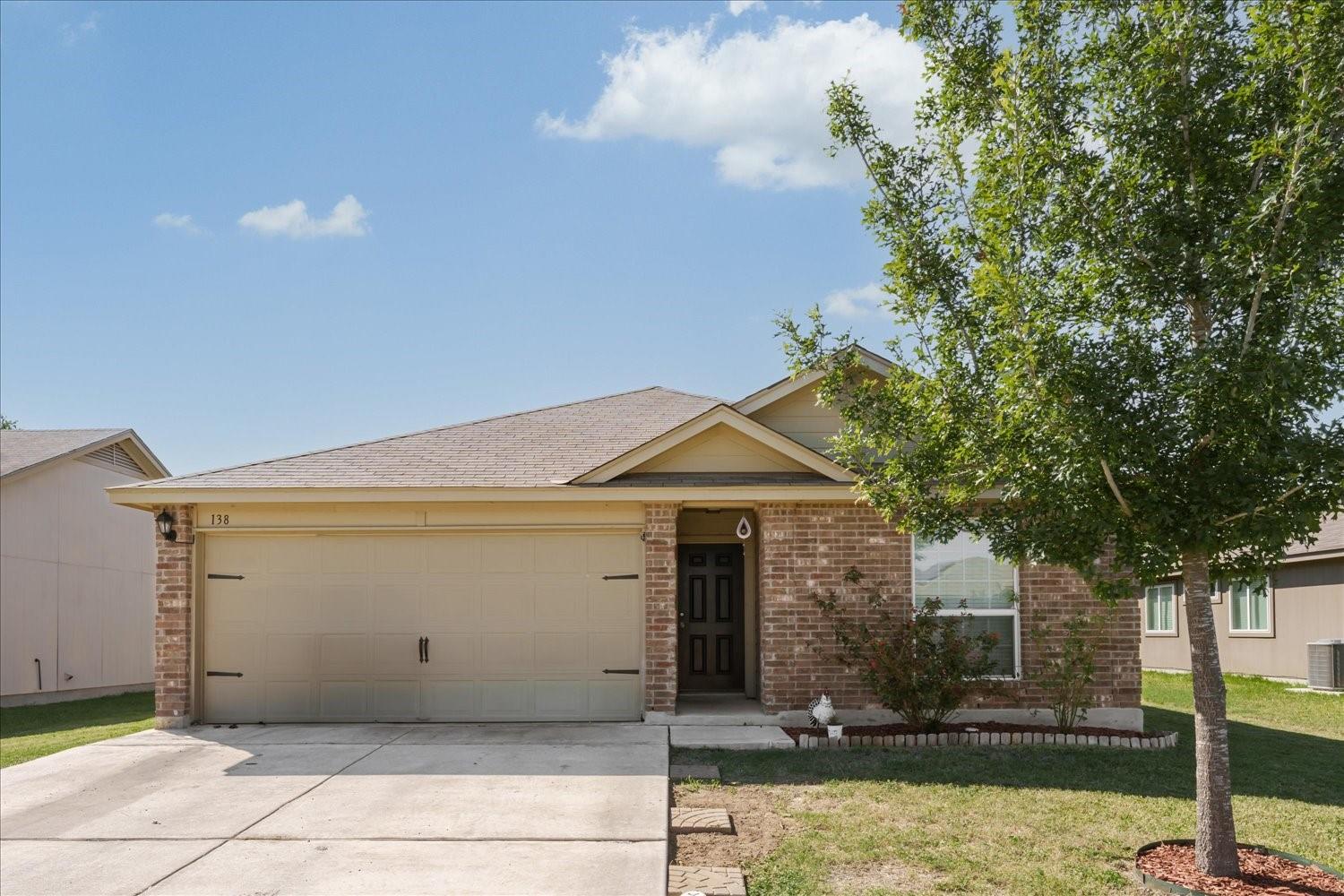 138 Talon Dr Property Photo