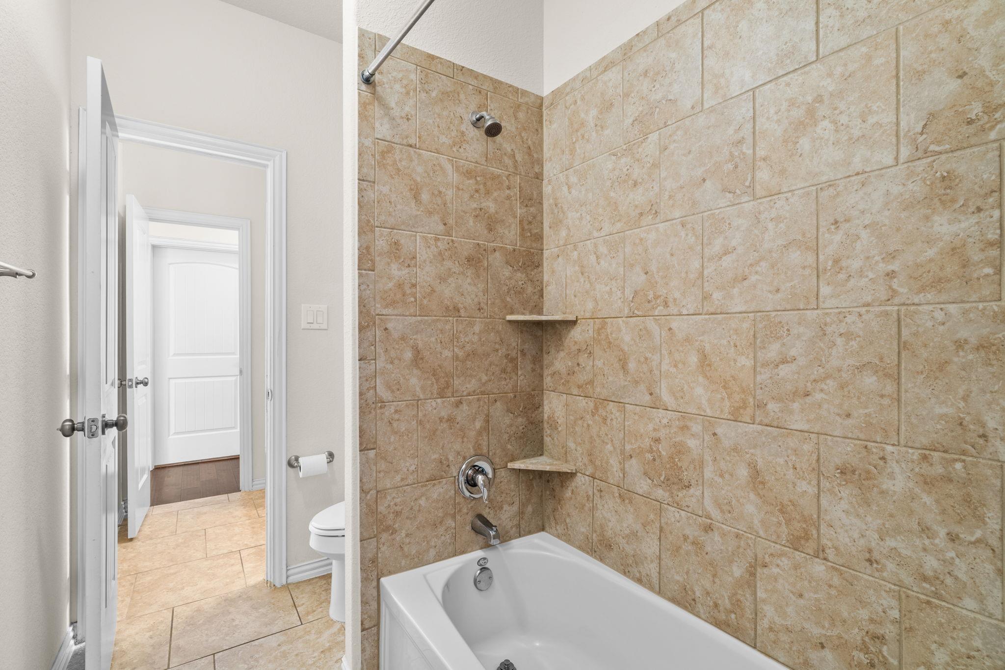 1104 Arvada Dr Property Photo 17